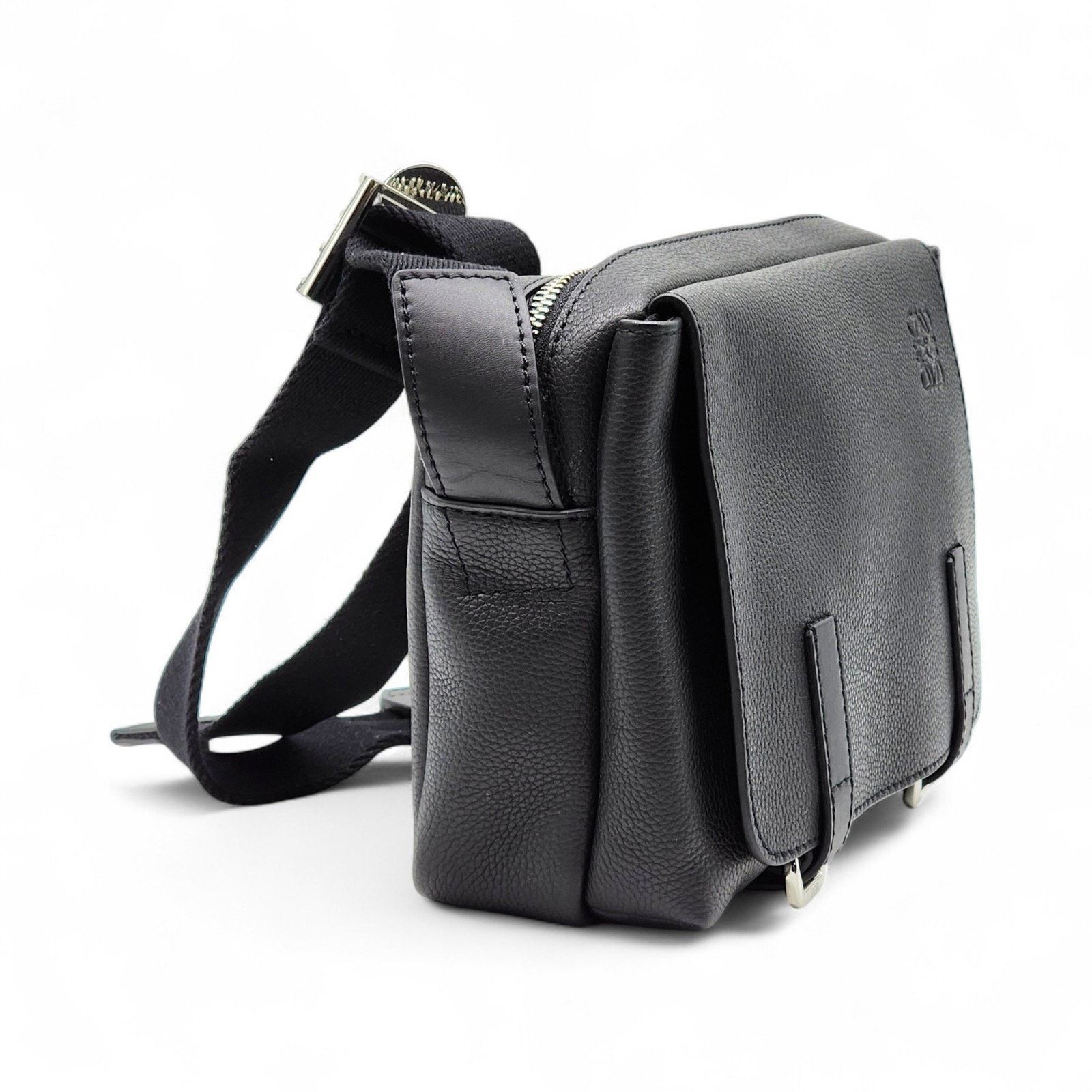Loewe Military Messenger Crossbody Grained Leather Bag Black Size ONE SIZE - 3 Thumbnail