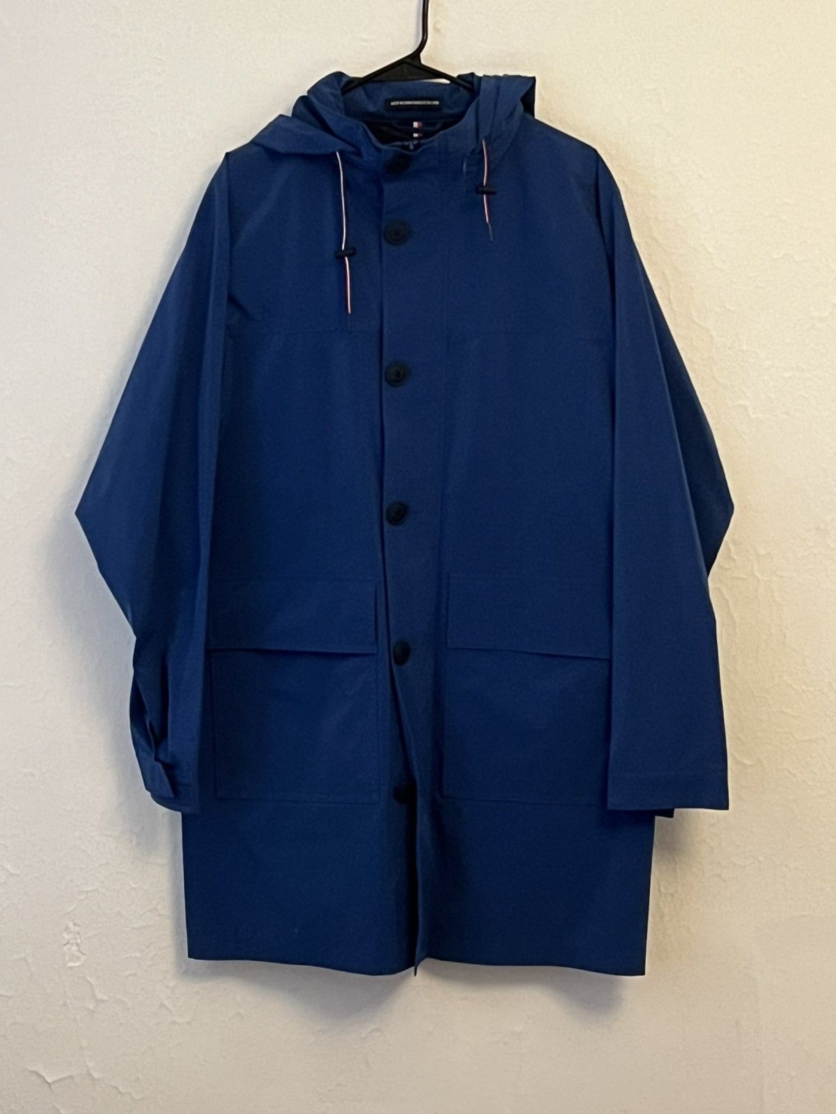 Tommy Hilfiger Tommy Hilfiger “Cobalt” Blue Raincoat Size US M / EU 48-50 / 2 - 1 Thumbnail