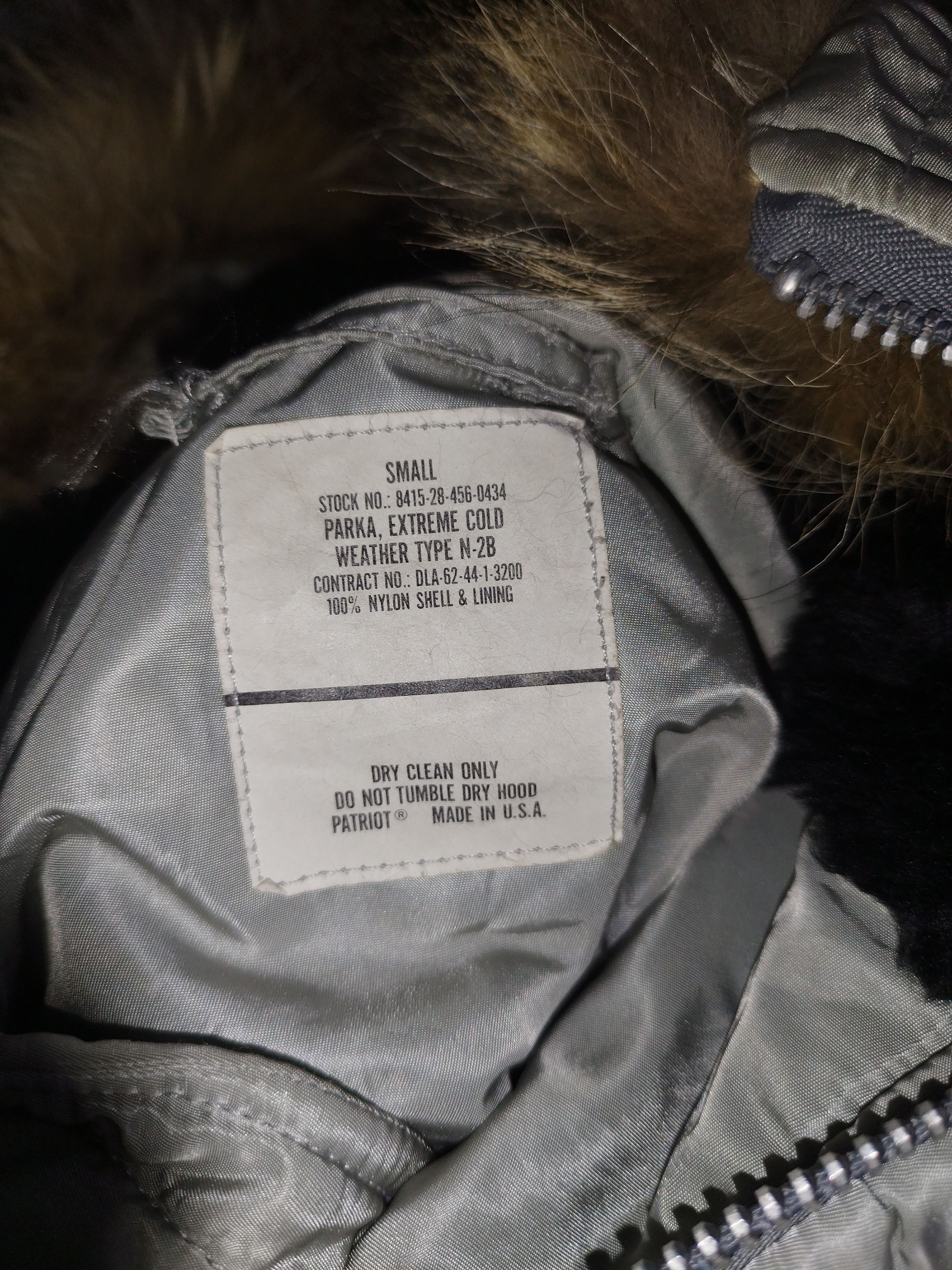 Alpha Industries Patriot type N-2B attaced hood bomber Size US S / EU 44-46 / 1 - 6 Thumbnail
