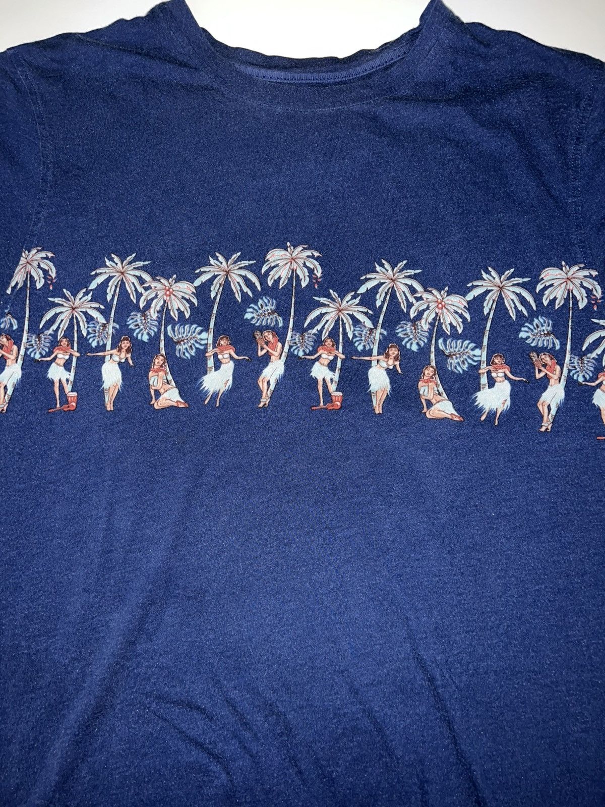 Tommy Bahama tommy bahama men’s dancing hula girls Size US XL / EU 56 / 4 - 3 Thumbnail