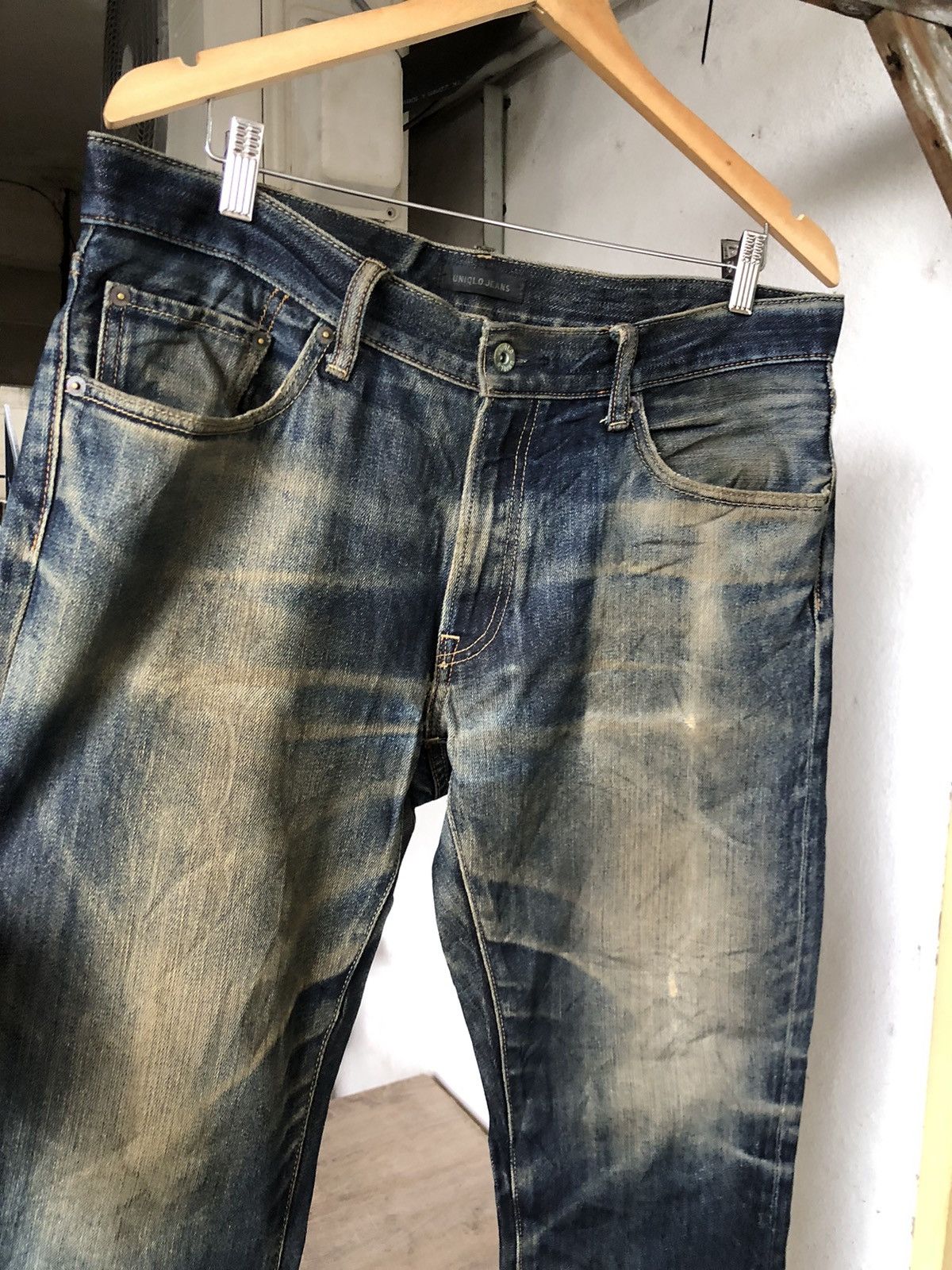 Uniqlo Uniqlo Flare Distressed Kaihara Denim Wax Jeans Straight Cut Size US 35 - 13 Thumbnail