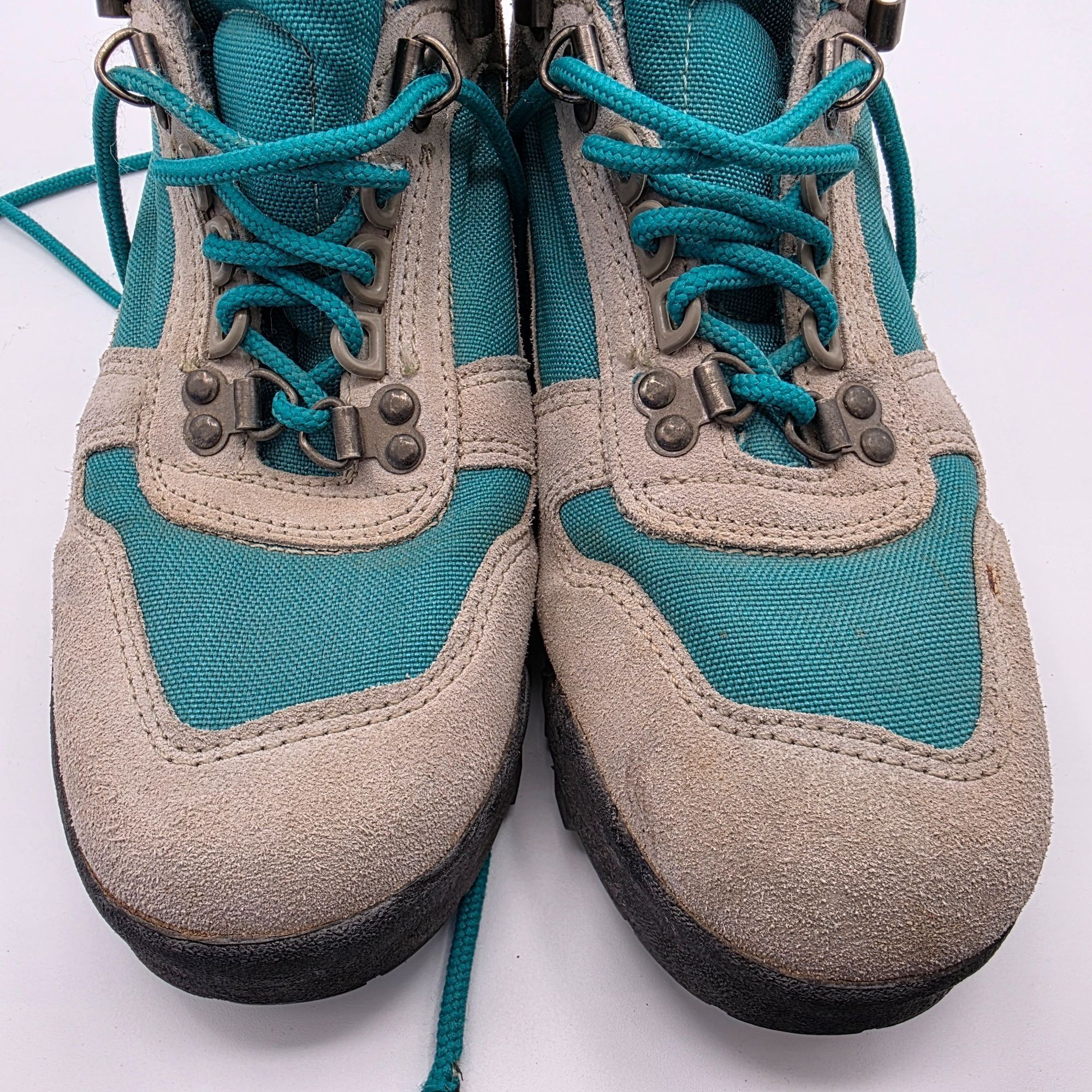 Vasque Vintage Vasque Womens Size 9 Hiking Boots Nubuck Brown Teal Size US 9 / IT 39 - 10 Thumbnail