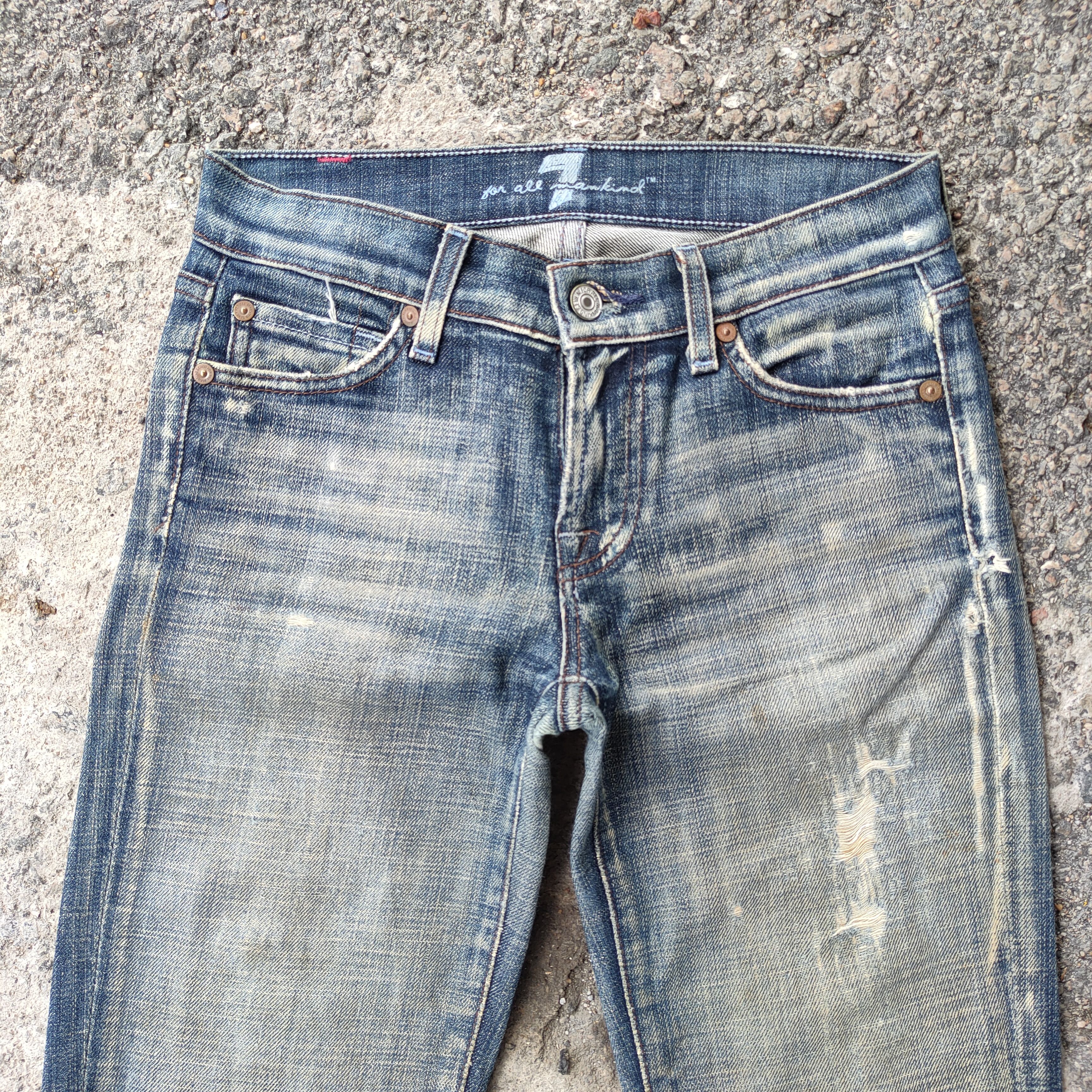 7 For All Mankind BOOTCUT 7 FOR ALL RIPPED FADED JEANS DENIM PANTS Size US 26 / EU 42 - 2 Thumbnail