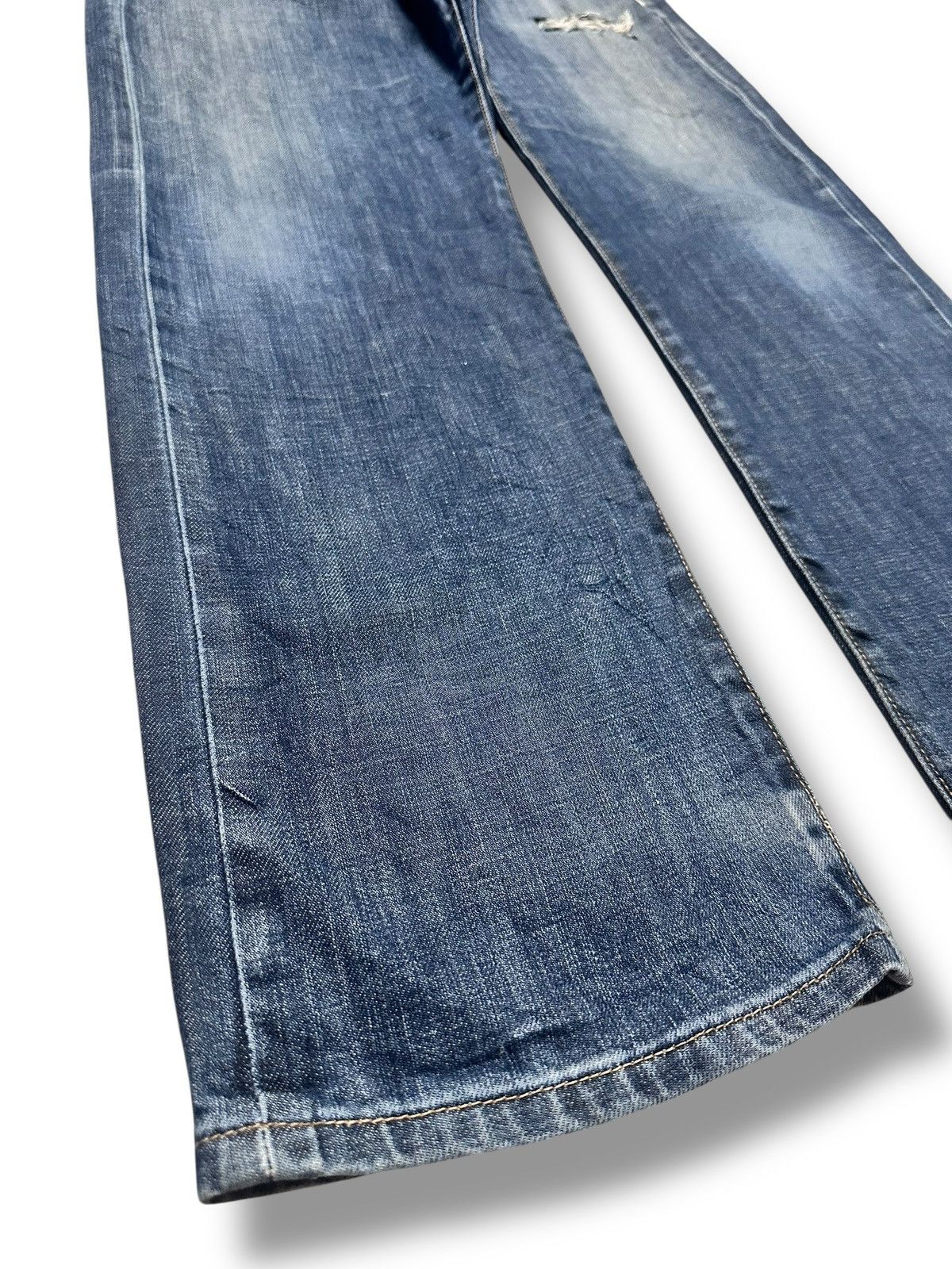 Levi's Levi’s 501 Vintage Regular Straight Leg Jean With Faded Wash Size US 32 / EU 48 - 14 Thumbnail