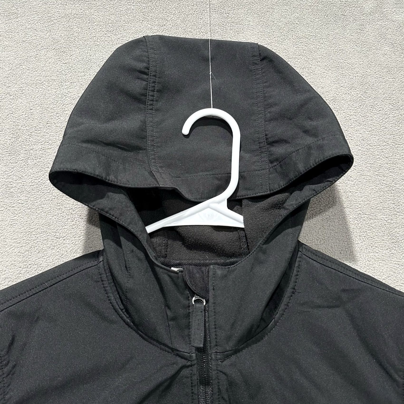 Vintage VINTAGE FreeTech Jacket Womens M Black Softshell Lined Full Zip Hooded Water Resistant GUC Regular Fit Outdoor Mens Womens Boys Girls Size M / US 6-8 / IT 42-44 - 7 Thumbnail