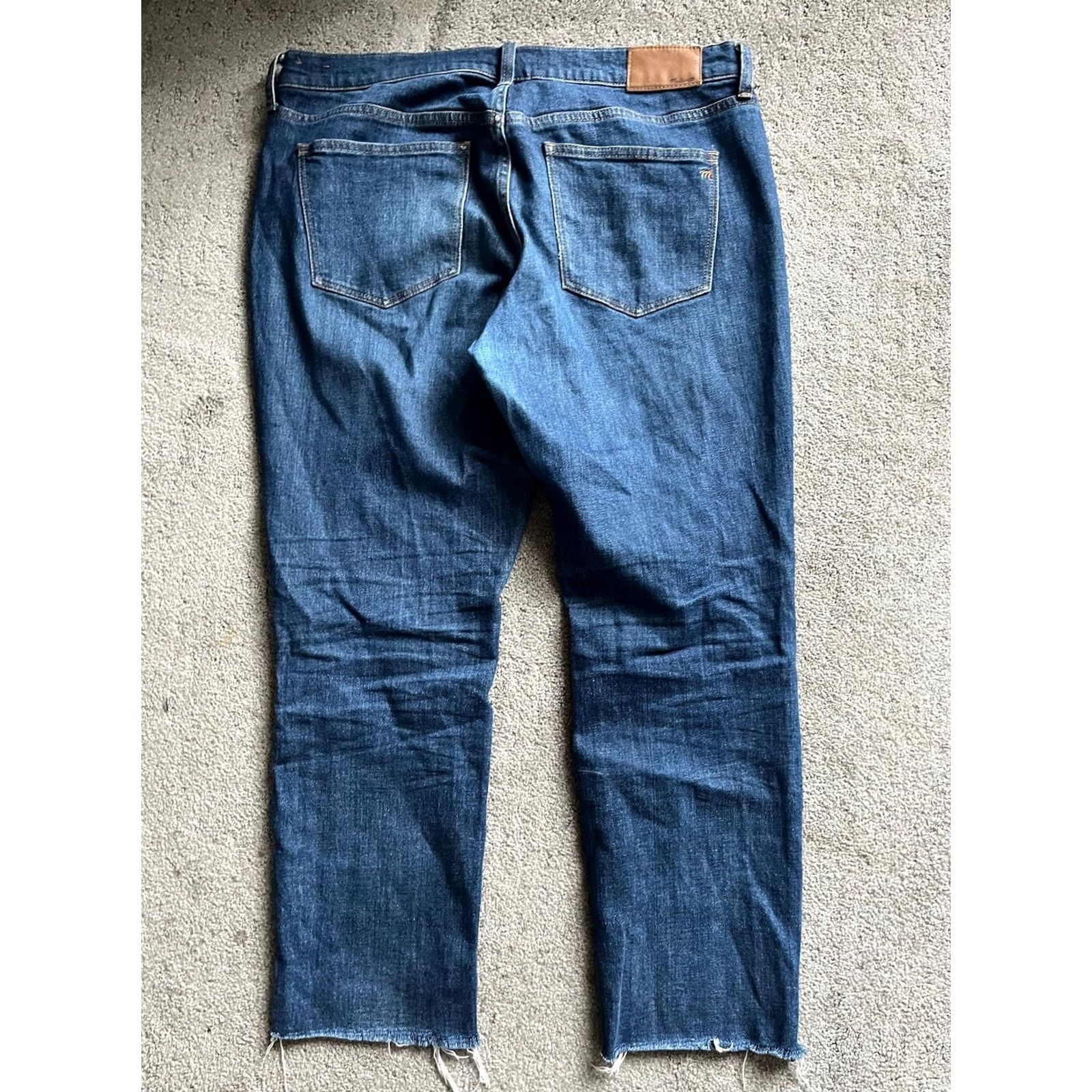 Madewell MADEWELL Slim Boyjean Jeans Womens 28 28x26 Blue Boyfriend Raw Hem Cropped Size 28" / US 6 / IT 42 - 2 Thumbnail