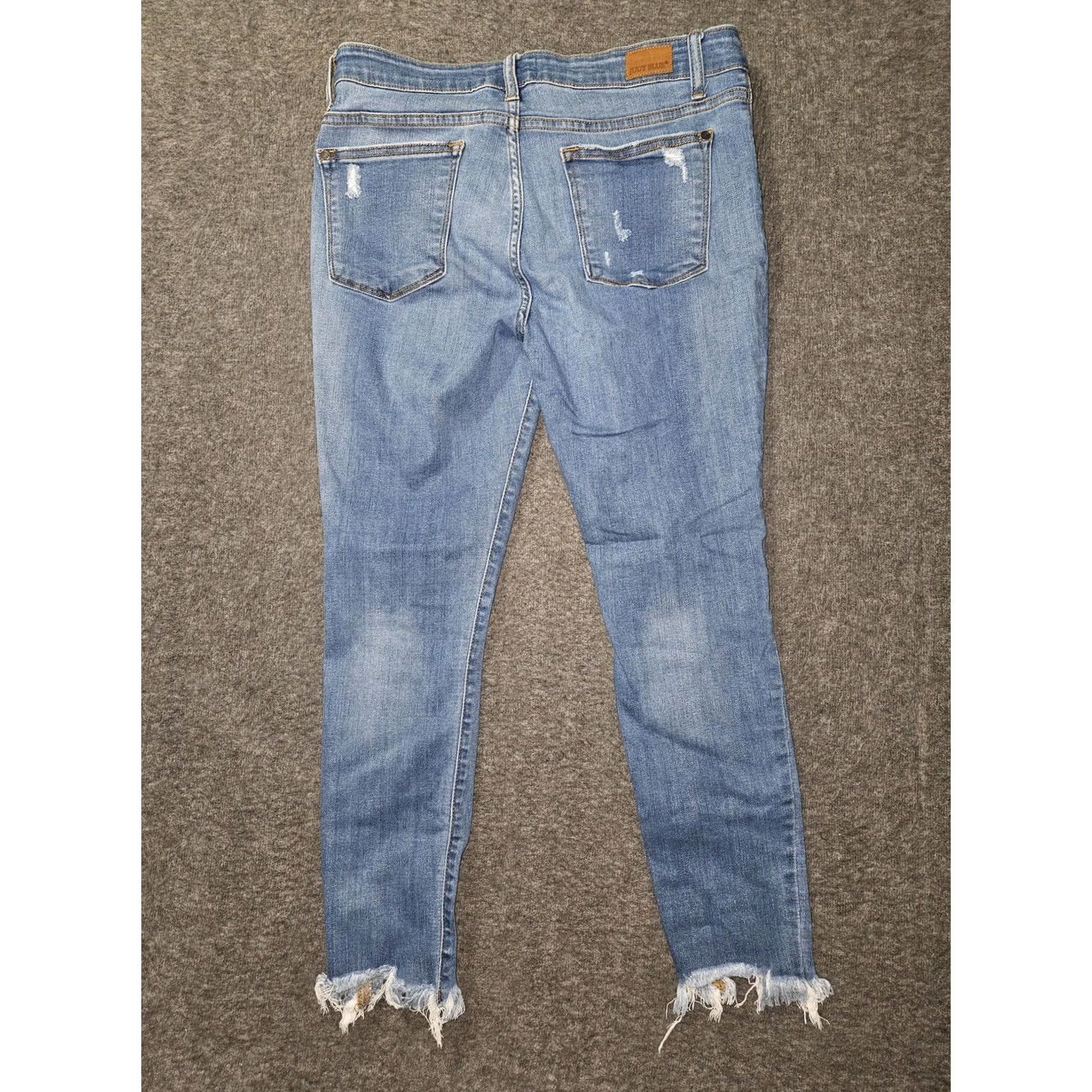 Vintage Judy Blue Jeans Juniors 13/31 Blue Distressed Raw Hem Skinny Stretch J882105MD Jeans Women 5-Pocket Denim Mid Rise Slim Frayed Ankle Fringe Size 34" / US 12 / IT 48 - 7 Thumbnail