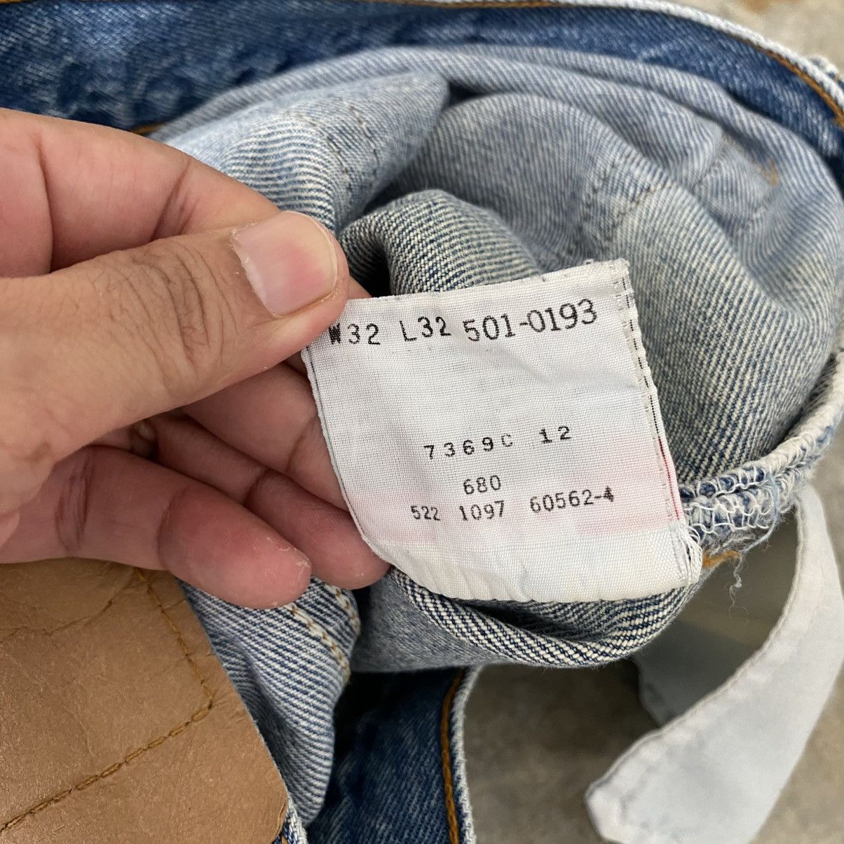 Levi's Size 31x32.5 Vintage 1997 Levis 501 Faded Blue Denim Jeans Size US 31 - 16 Thumbnail