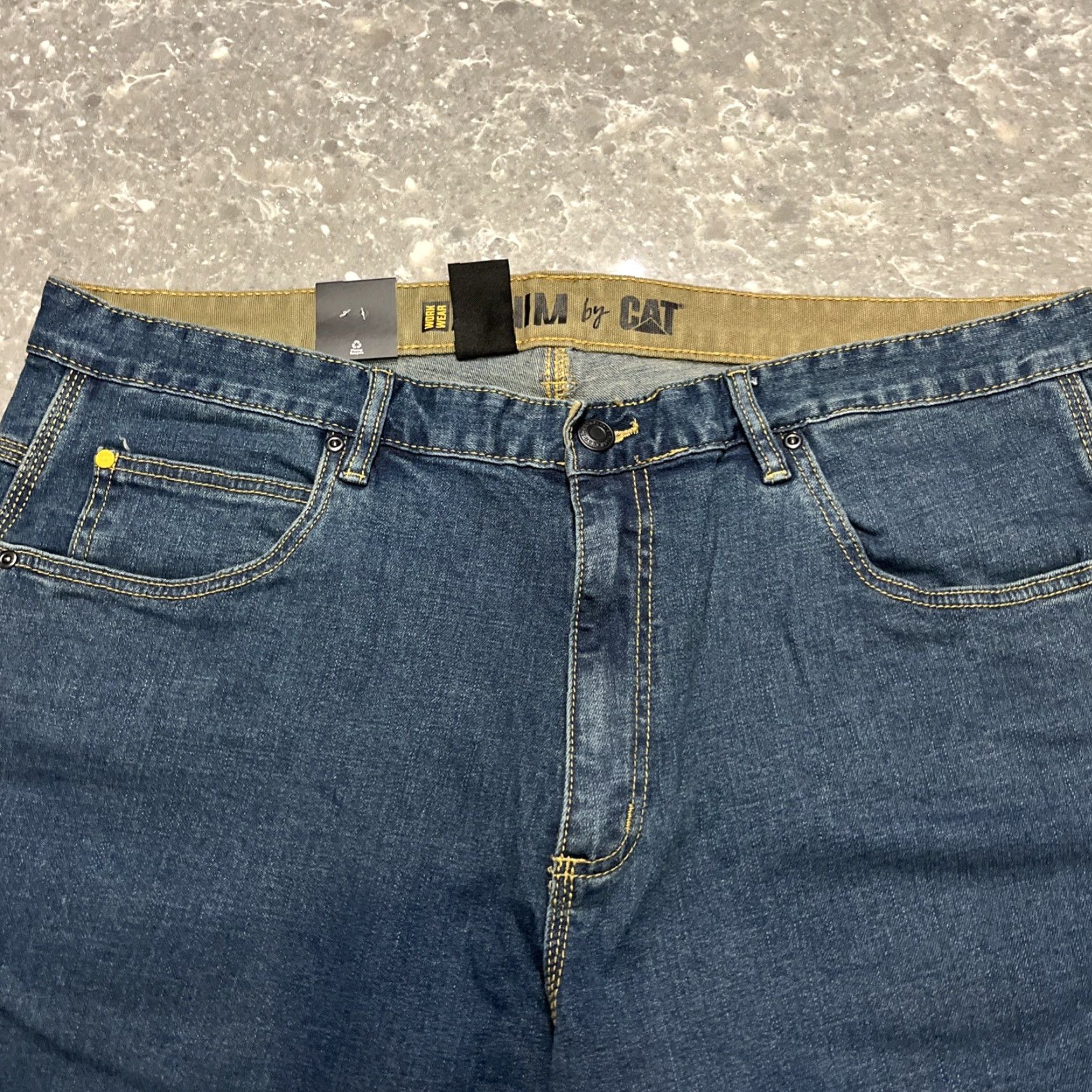 Caterpillar Caterpillar Cat Men’s Workwear Denim Jeans 40x32 Denim Mens Jeans Cat Theme Final Size US 40 / EU 56 - 2 Thumbnail