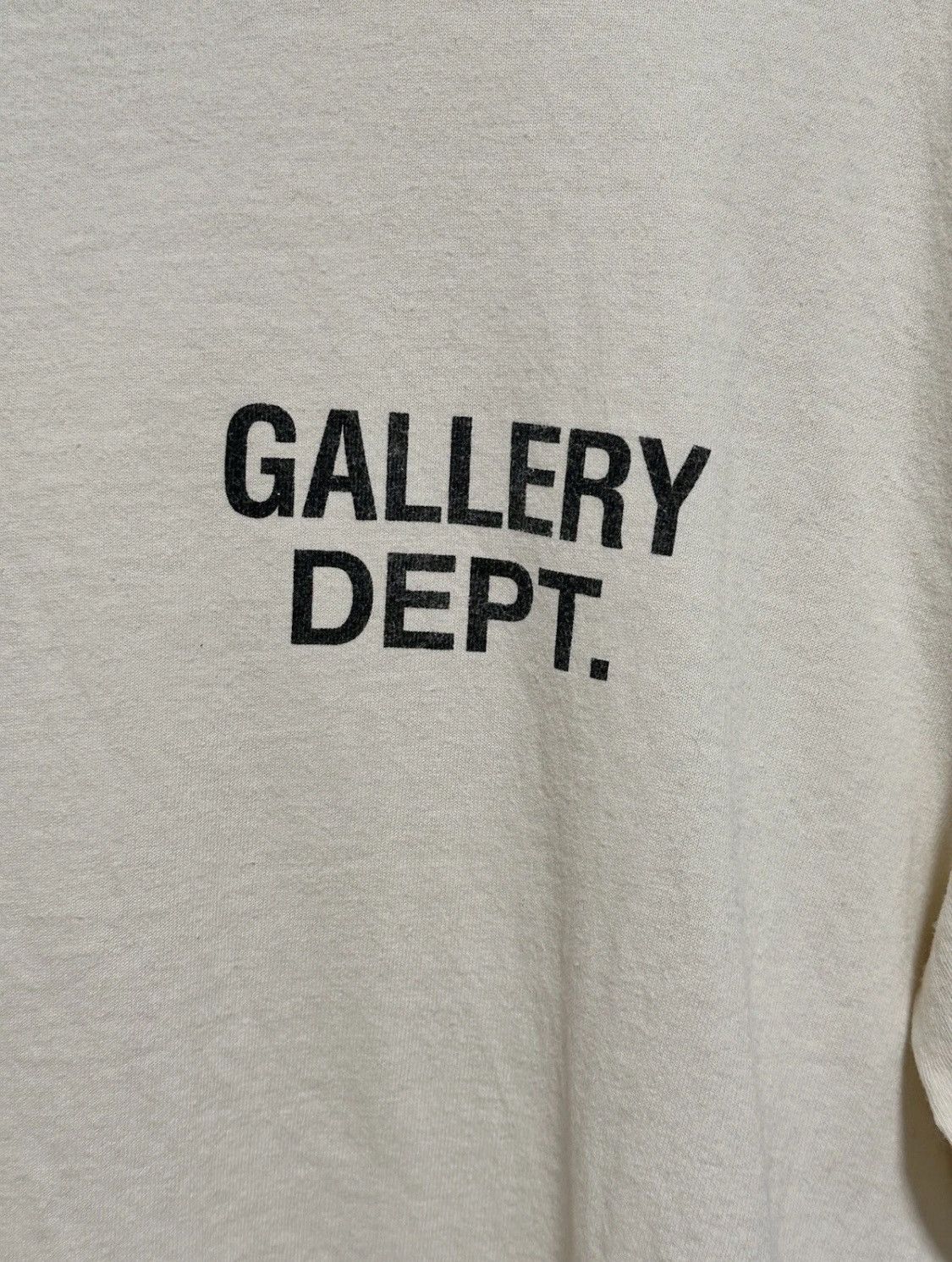 Gallery Dept. Gallery Dept. Souvenir T-Shirt Beige (M) Size US M / EU 48-50 / 2 - 3 Thumbnail
