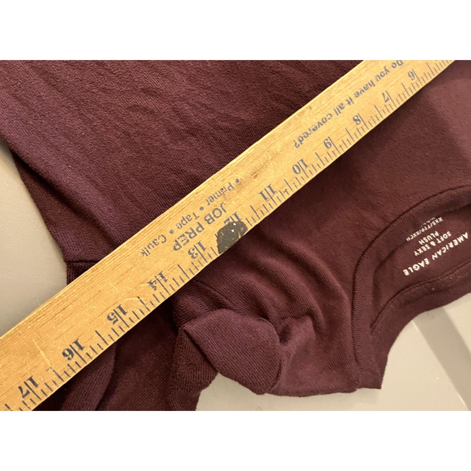 Vintage American Eagle T-Shirt Maroon Solid Short Sleeve Crew Neck Womens XS Size 24" / US 00 / IT 34 - 5 Thumbnail