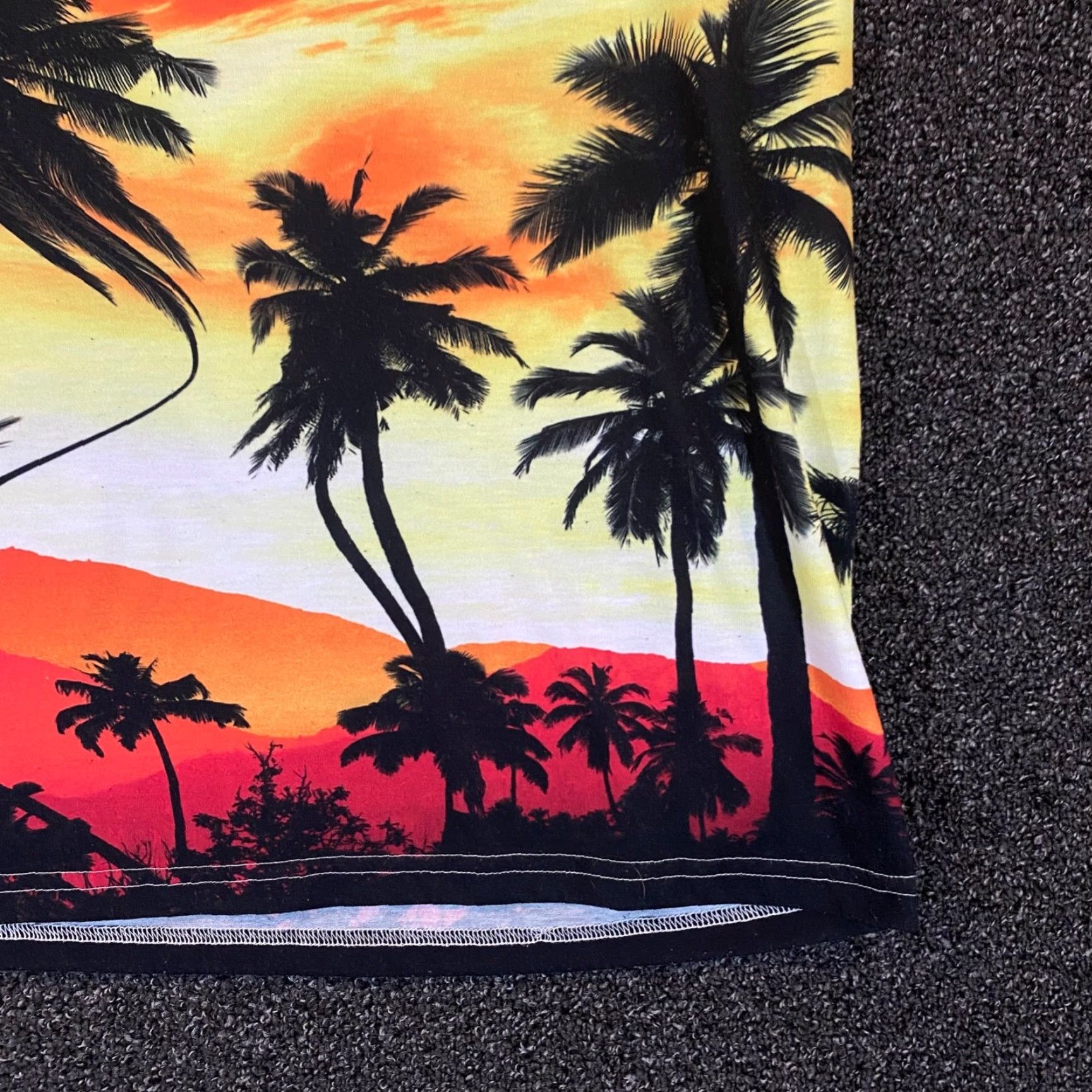 Vintage VINTAGE Lifted Research Group Shirt Mens XL Orange Sunset All Over Print Short Sleeve Size US XL / EU 56 / 4 - 4 Thumbnail