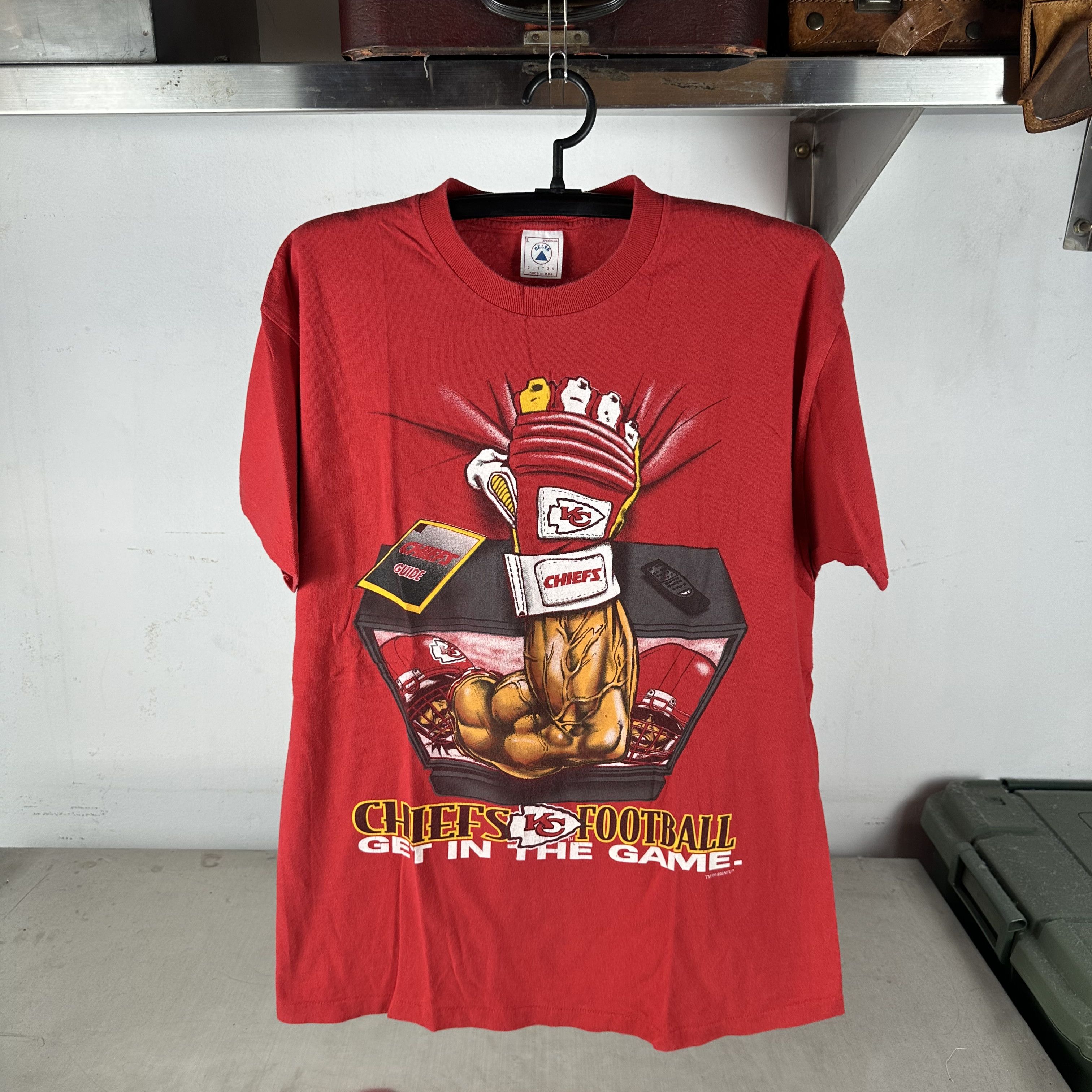 Vintage 1995 Kansas City Chiefs Football NFL Get in the Game Tee Size US L / EU 52-54 / 3 - 1 Thumbnail