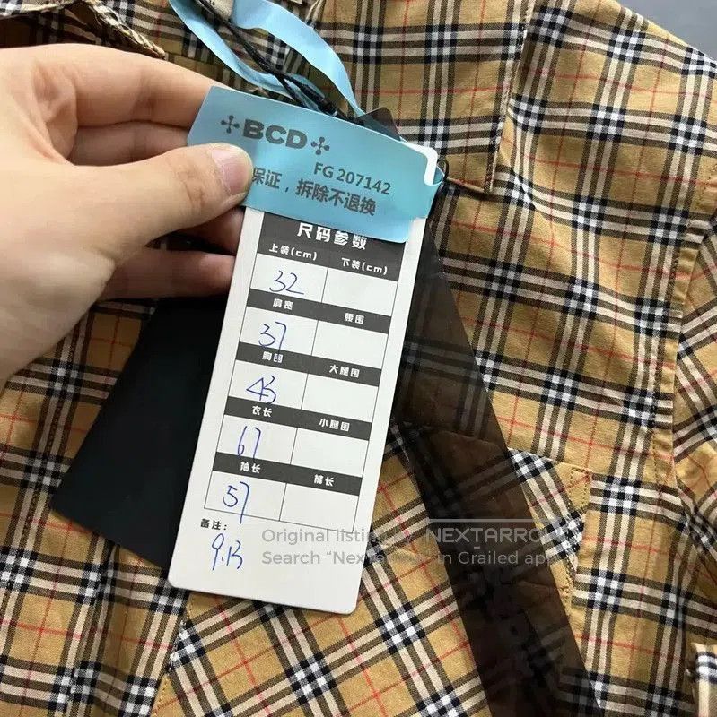 Burberry Burberry Khaki Checked Long Sleeve Shirt. Size XXS / US 00 / IT 34 - 5 Thumbnail