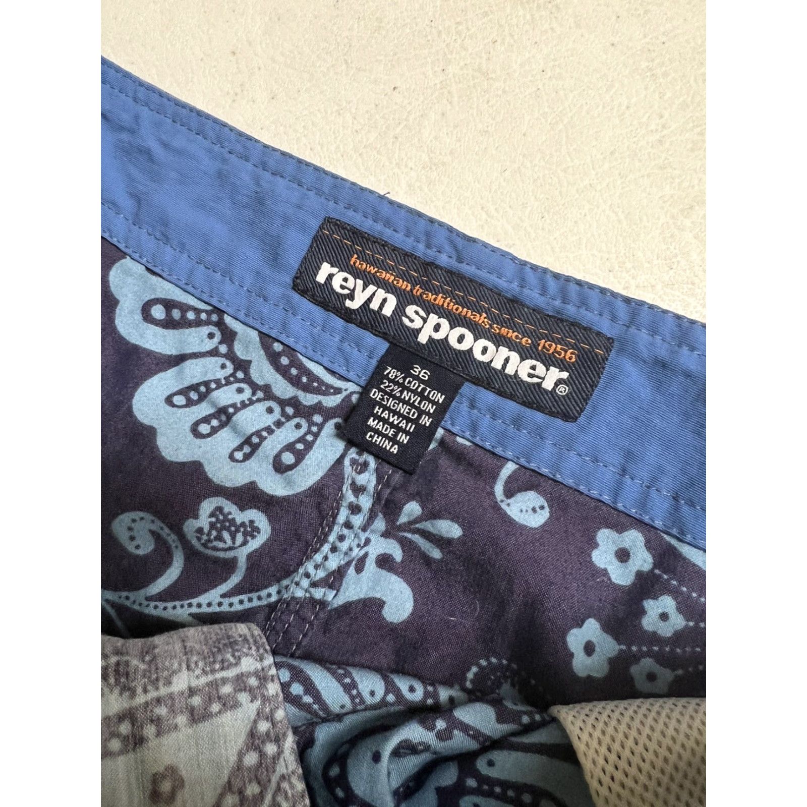 Reyn Spooner Reyn Spooner Hawaiian Floral Surf Trunks Board Shorts Blue 38 Men Regular Multi Cotton Blend Unlined Swim Bottom Vintage No Size US 38 / EU 54 - 4 Thumbnail