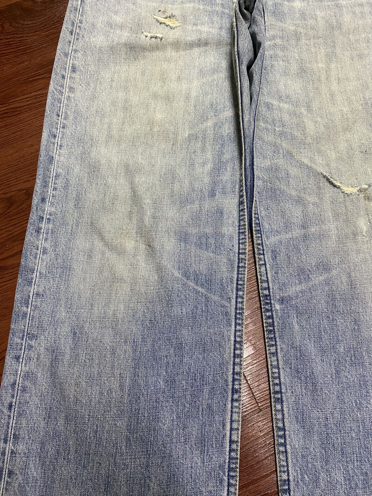 Levi's Vintage Levis 503 90’s Distressed Enough Baggy Jeans Size US 33 - 9 Thumbnail