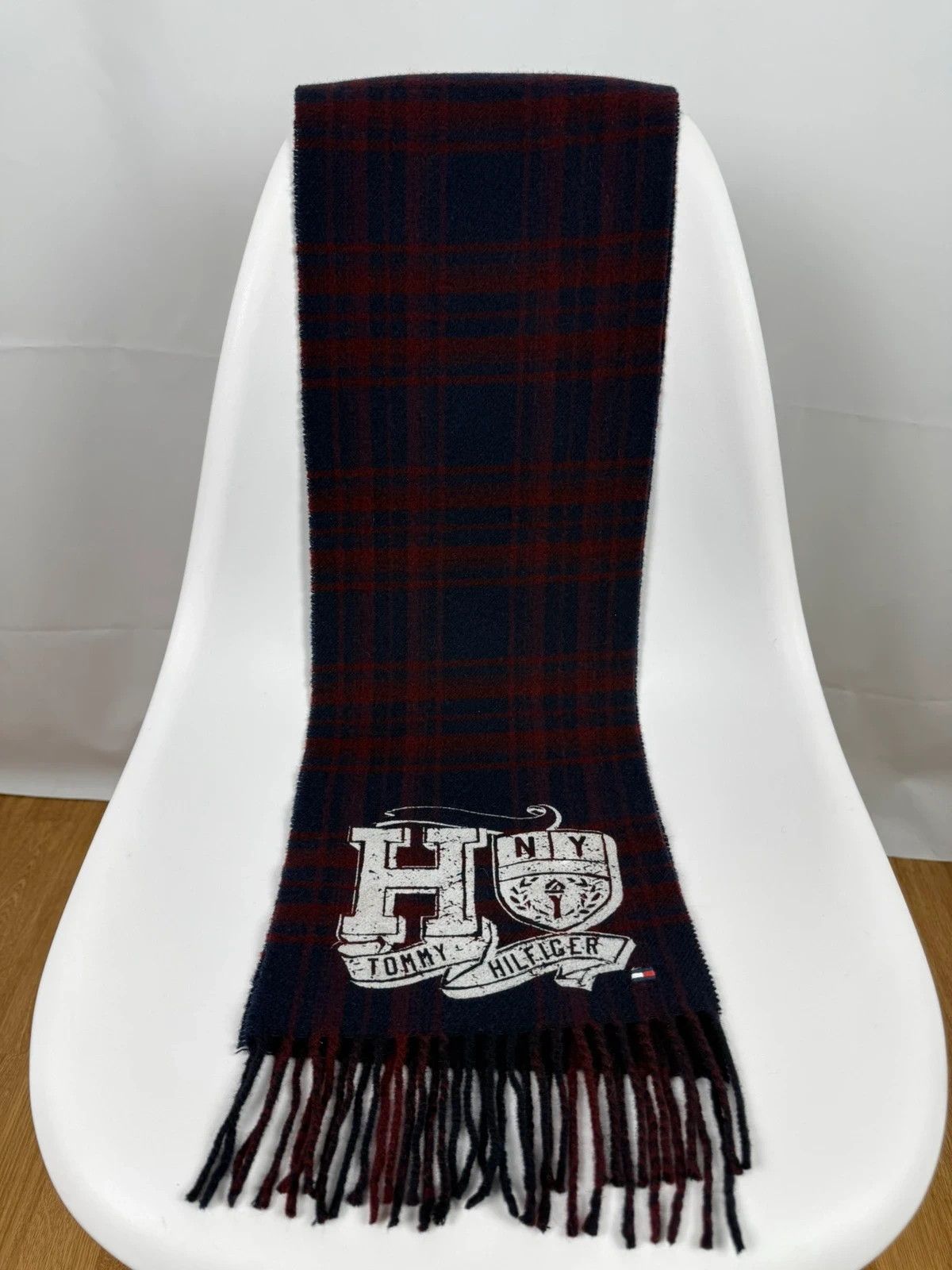 Tommy Hilfiger Tommy Hilfiger Printed Scarf Plaid Wool Size ONE SIZE - 2 Thumbnail