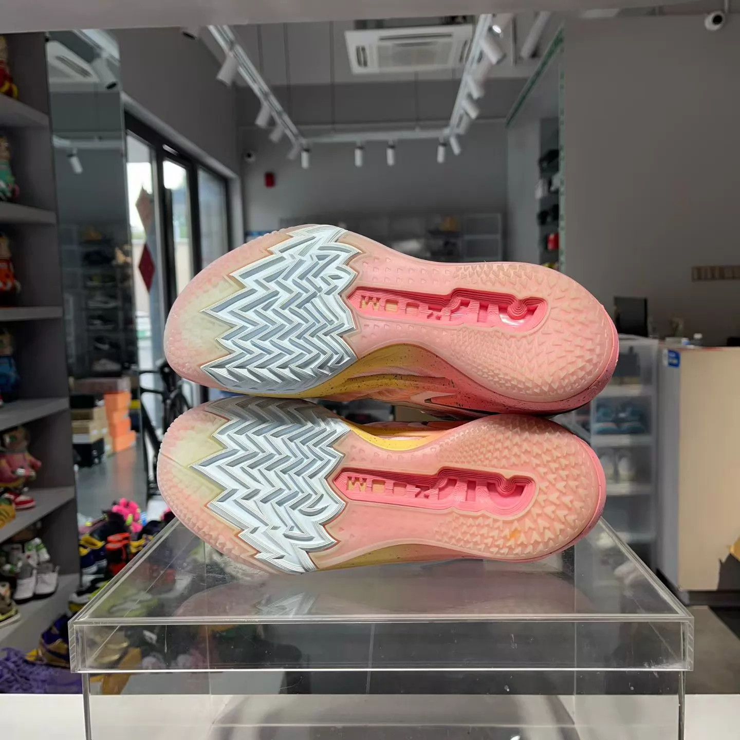 Nike Nike Zoom GT Cut 2 Peach EUR 44 Size US 11 / EU 44 - 7 Thumbnail