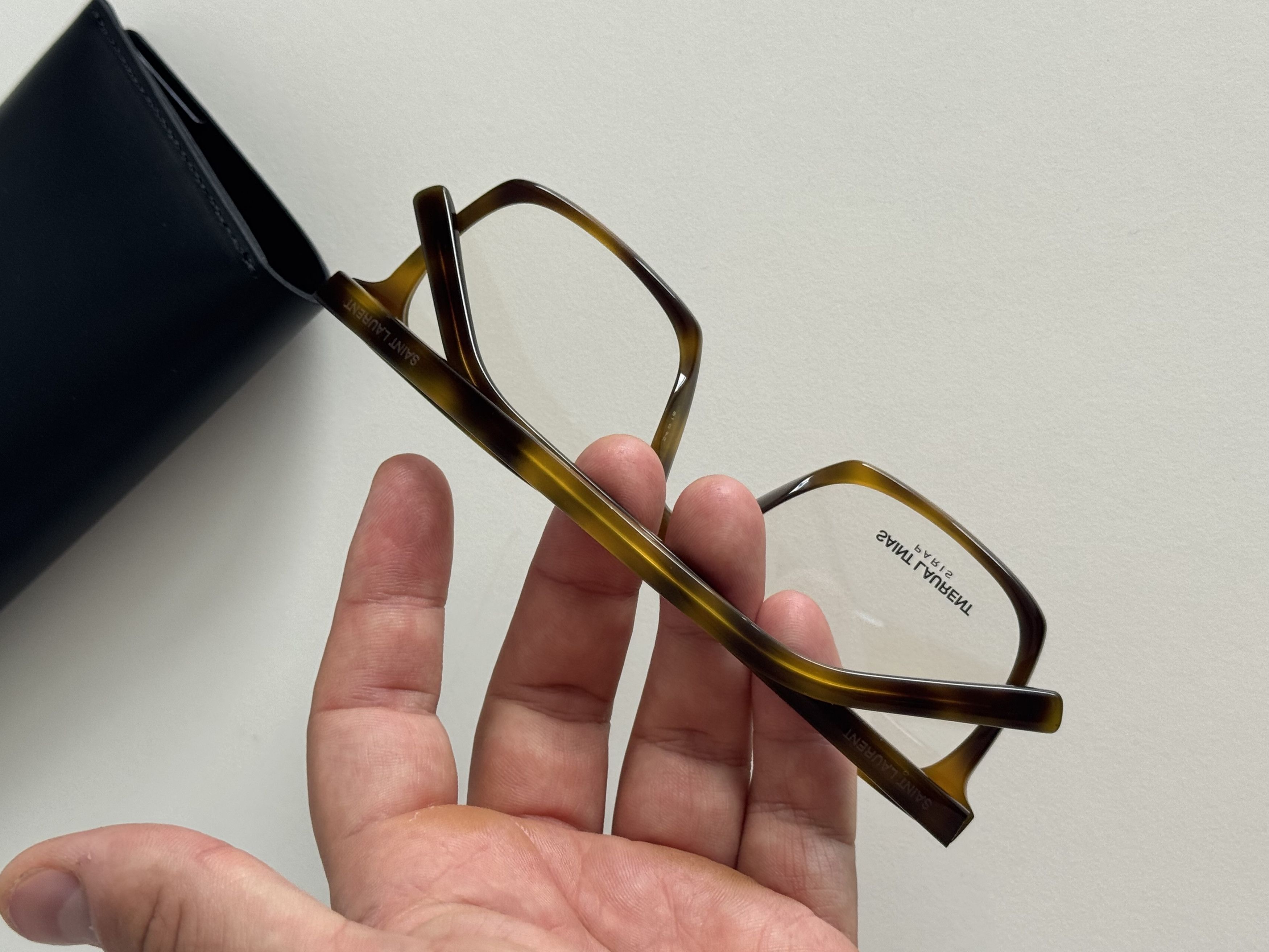 Saint Laurent Paris SAINT LAURENT GLASSES SL559 Size ONE SIZE - 10 Thumbnail