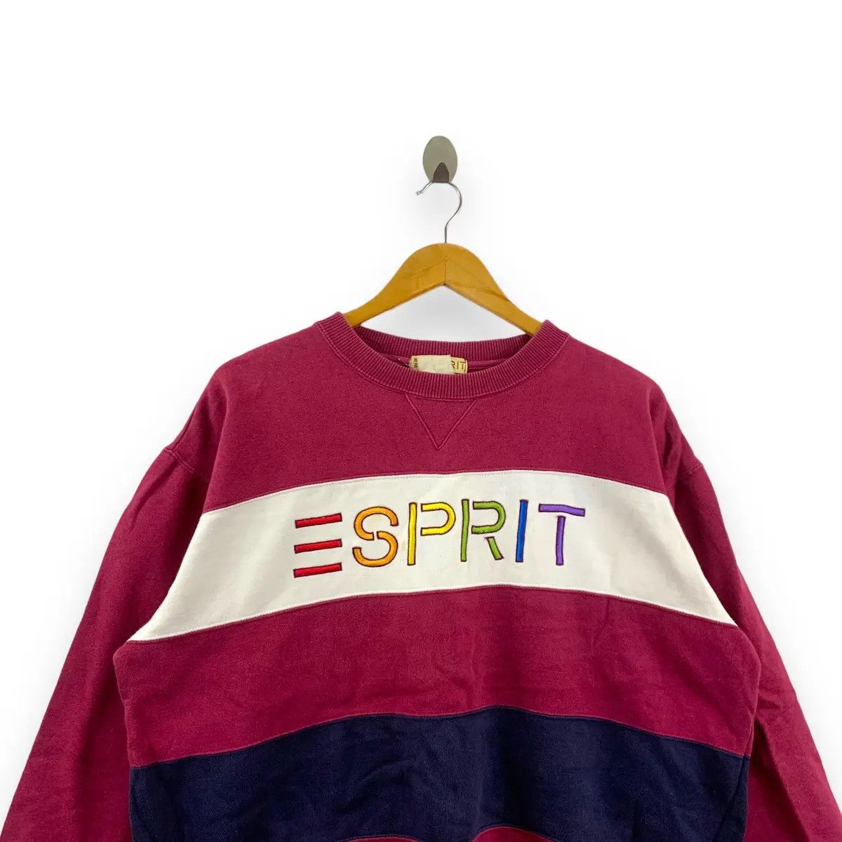 Esprit Vintage ESPRIT Embroidered Rainbow Logo Baggy Sweatshirt Size L / US 10 / IT 46 - 2 Thumbnail