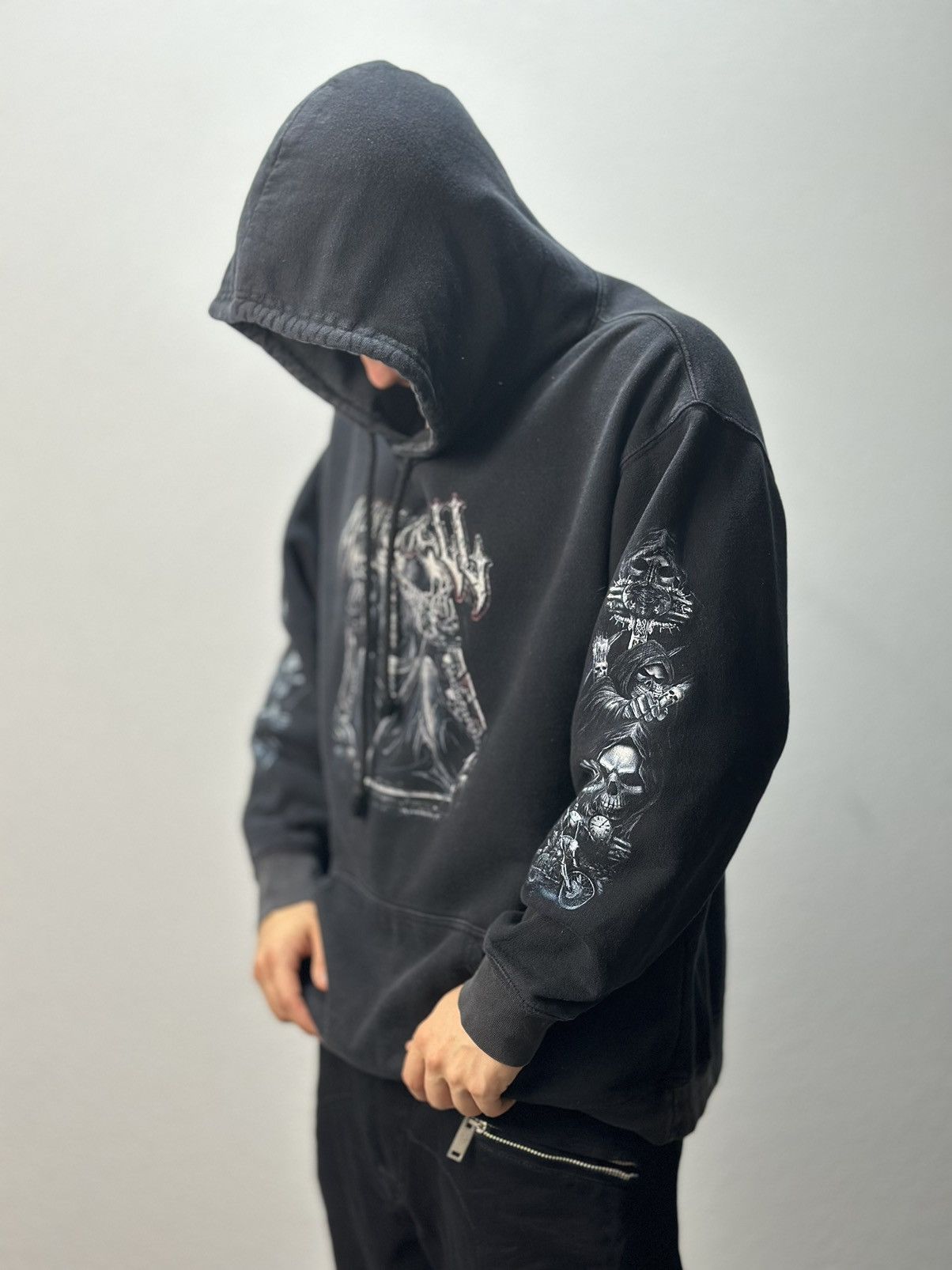 Band Tees Vintage Hoodie Welcome To Well Gothic Punk Wild 90s skull Size US XL / EU 56 / 4 - 3 Thumbnail