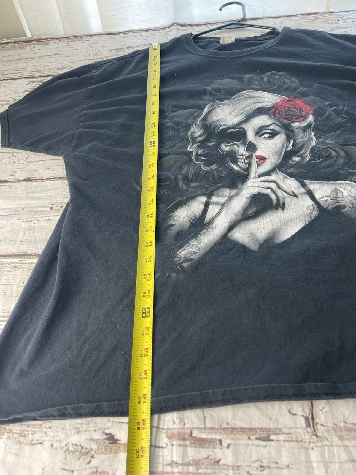 Fruit Of The Loom Vintage Y2K Marilyn Monroe Death Skulls Rose Grudge XL? Size US XL / EU 56 / 4 - 6 Thumbnail