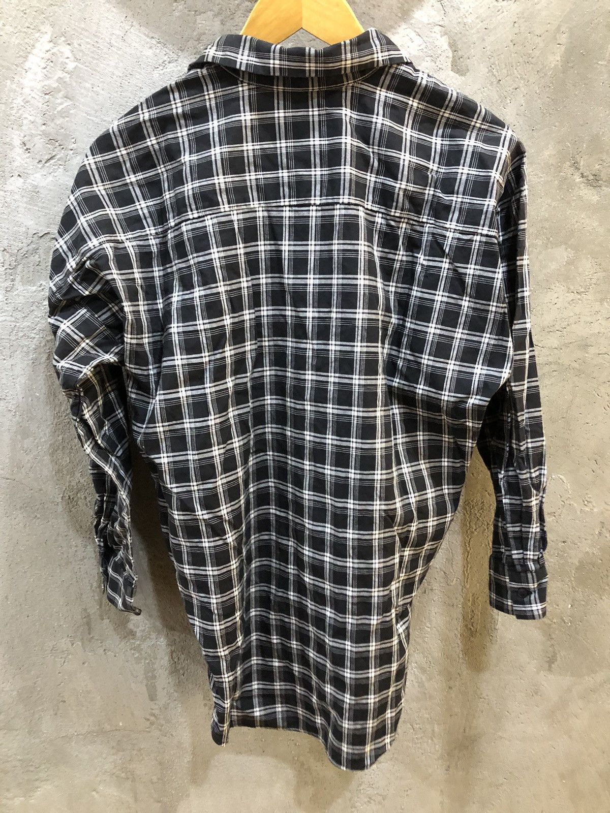 Norma Kamali Norma Kamali 1990 Hidden Button Up Shirt Size XL / US 12-14 / IT 48-50 - 2 Thumbnail