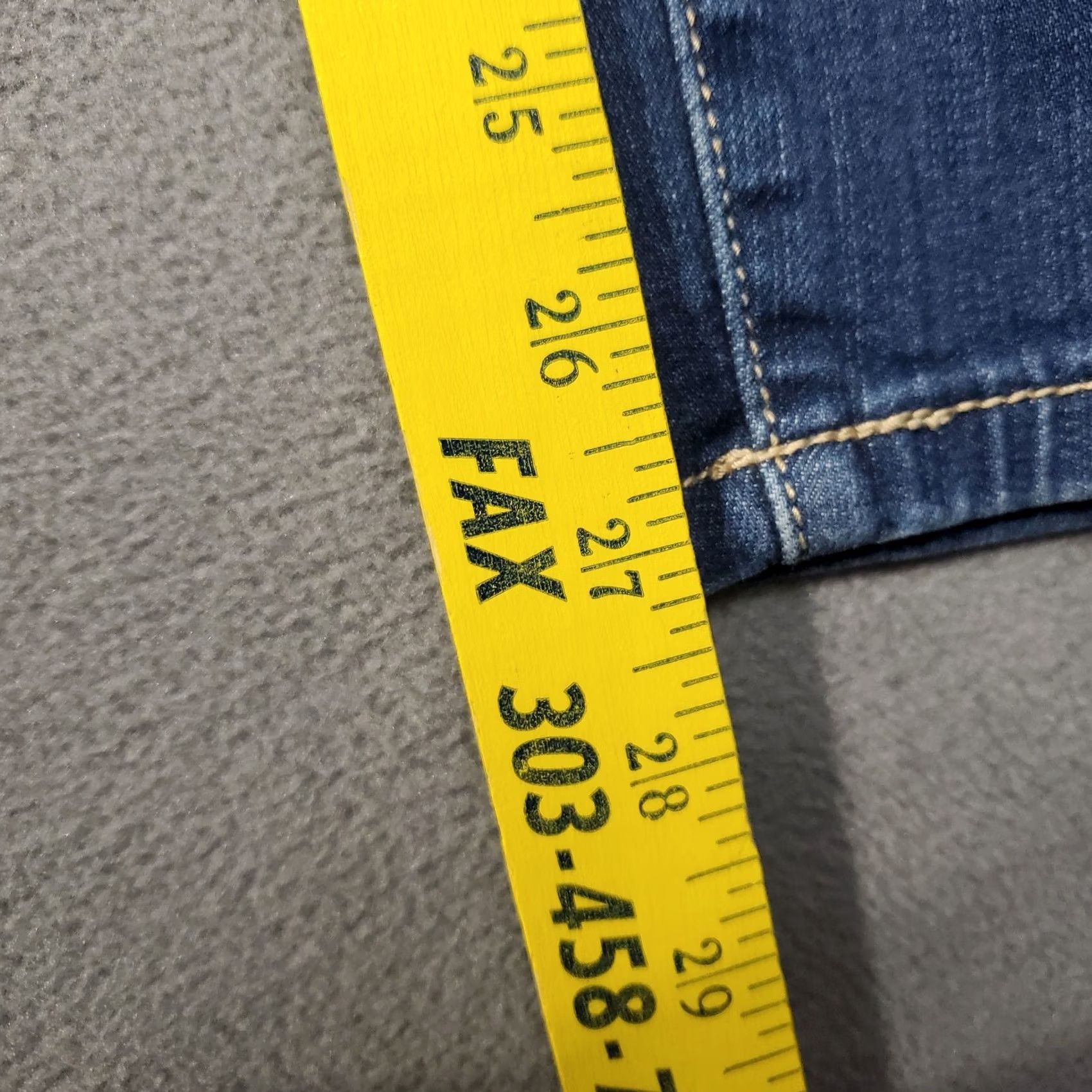 Torrid Torrid Jeans Womens 18 R Blue Jegging 34x27 3 Button Denim Double Zipper Shirt? Size 40" / US 18 - 3 Thumbnail