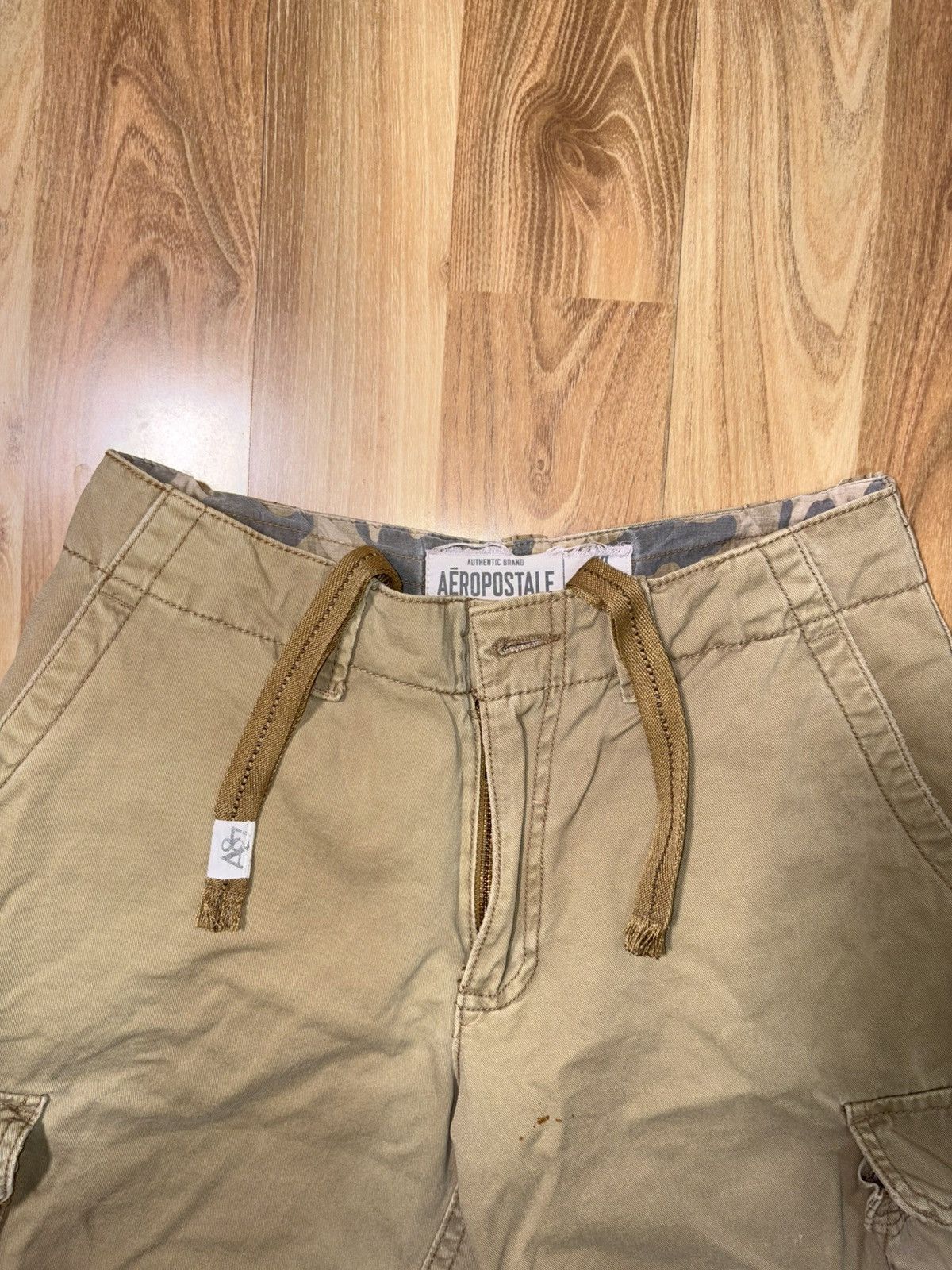 Aeropostale VTG Aeropostale Y2K KhakiCargo Shorts Twill Gorpcore Size 29 Size US 29 - 3 Thumbnail