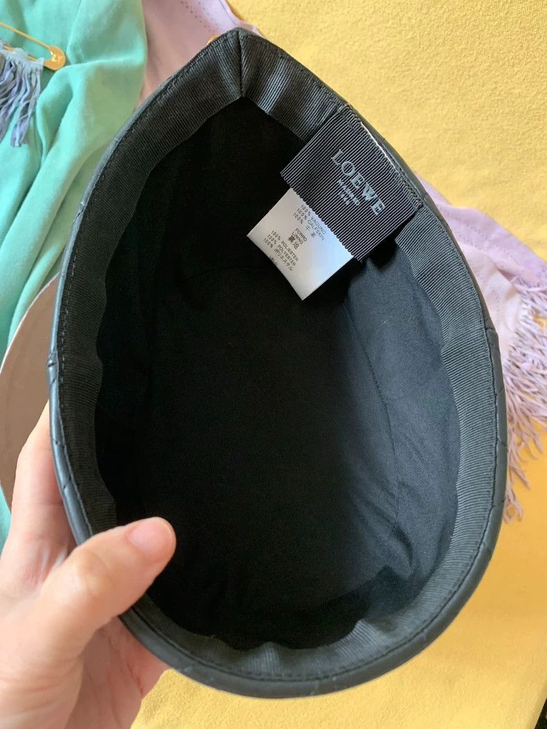 Loewe Loewe Black leather cap with diamond trim Size ONE SIZE - 8 Thumbnail