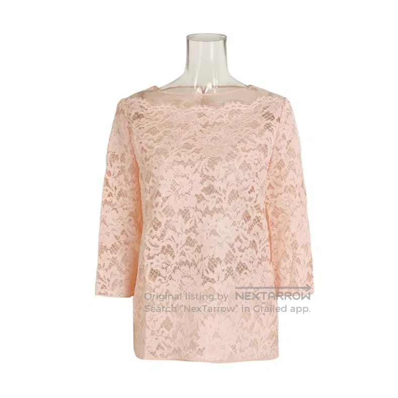 Valentino Valentino Mulberry silk solid color cut-out lace crew neck Size XS / US 0-2 / IT 36-38 - 1 Thumbnail