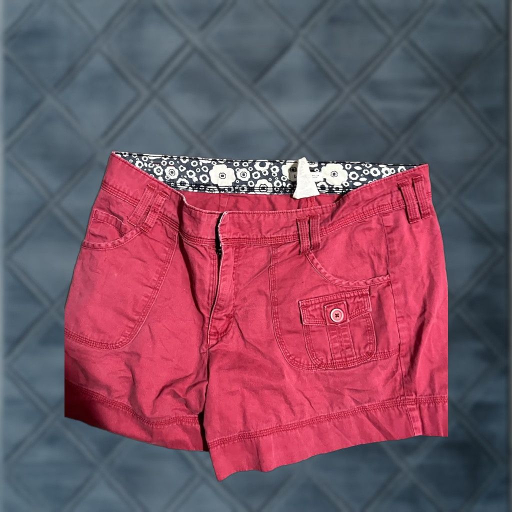 Lee Lee Bermuda Shorts Women's 18 Red Plus Stretch - 18M, Bermuda, Red, Women's, Plus Size, Lee, Shorts Size 40" / US 18 - 1 Thumbnail