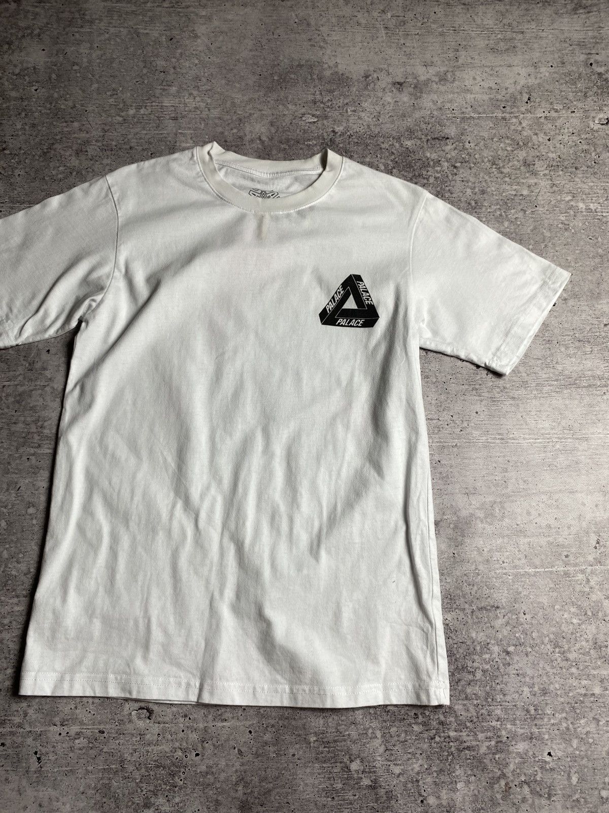 Palace Palace Flower Logo T-shirt Size US S / EU 44-46 / 1 - 5 Thumbnail