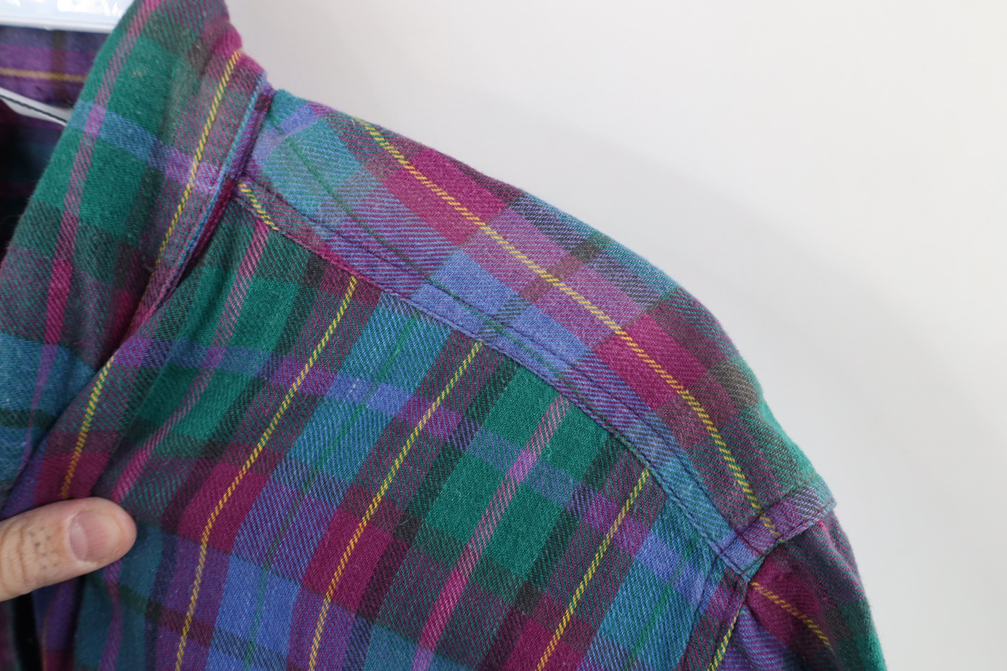 Vintage Vintage 90s Streetwear Collared Button Down Shirt Plaid Size L / US 10 / IT 46 - 4 Thumbnail