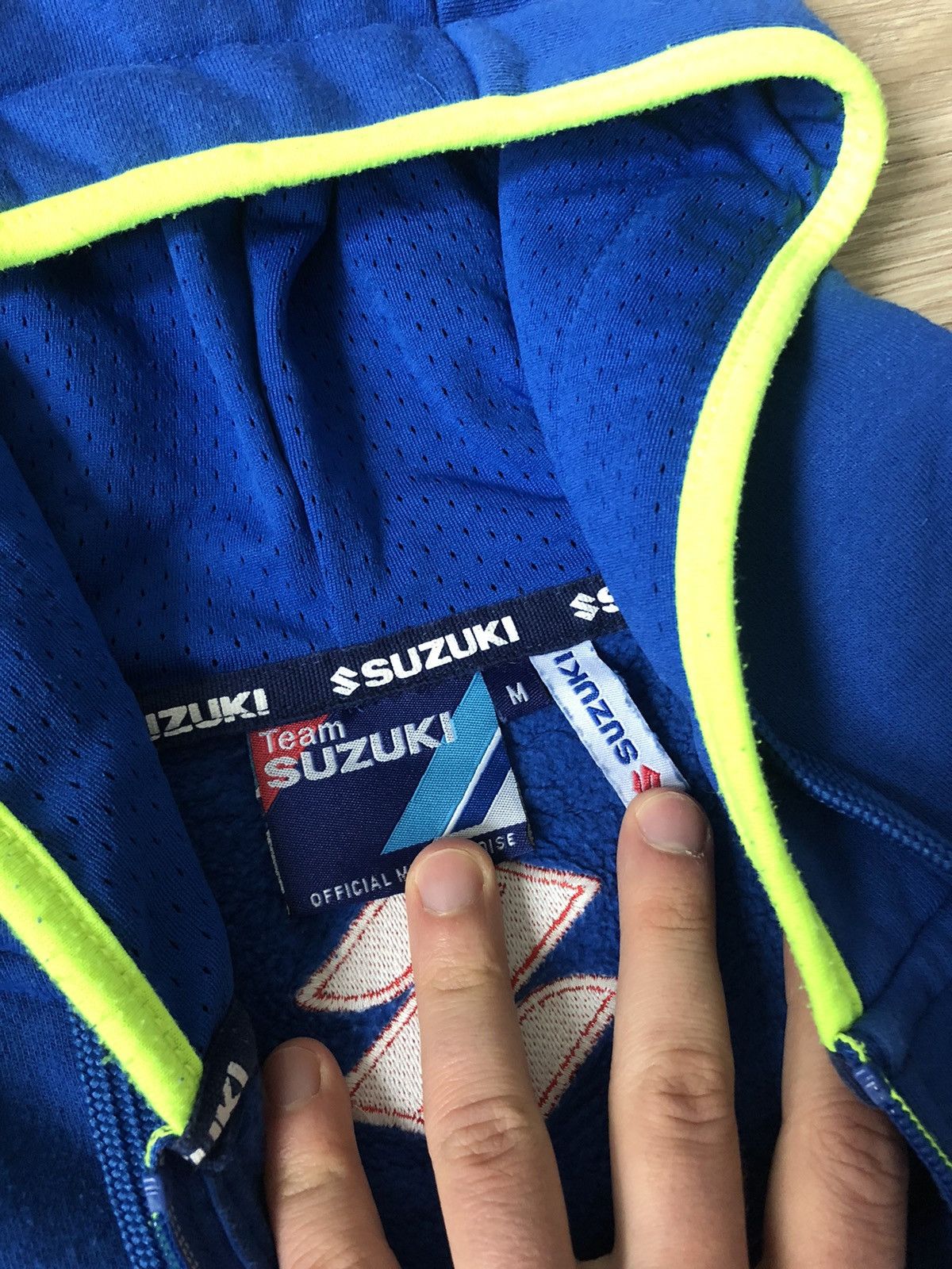 Vintage Vintage Y2K Suzuki Racing Moto Zip Hoodie Size US M / EU 48-50 / 2 - 8 Thumbnail