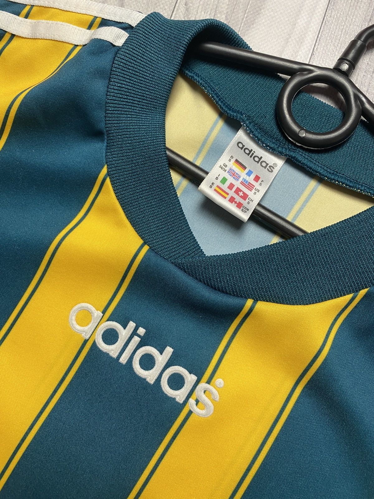 Adidas Vintage Adidas jersey striped multicoloured Size US S / EU 44-46 / 1 - 2 Thumbnail