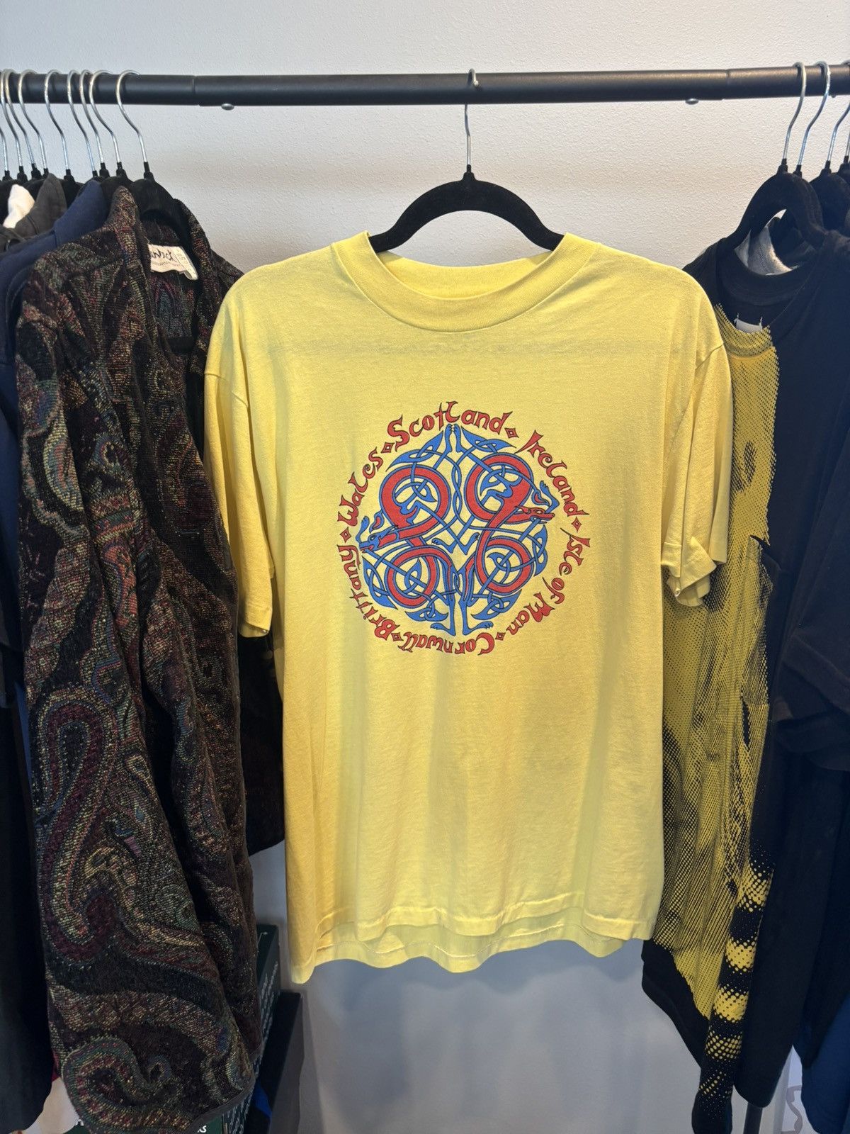 Japanese Brand WALES 🏴󠁧󠁢󠁷󠁬󠁳󠁿 Yellow Nations Snake Shirt 🐍 Size US L / EU 52-54 / 3 - 2 Thumbnail