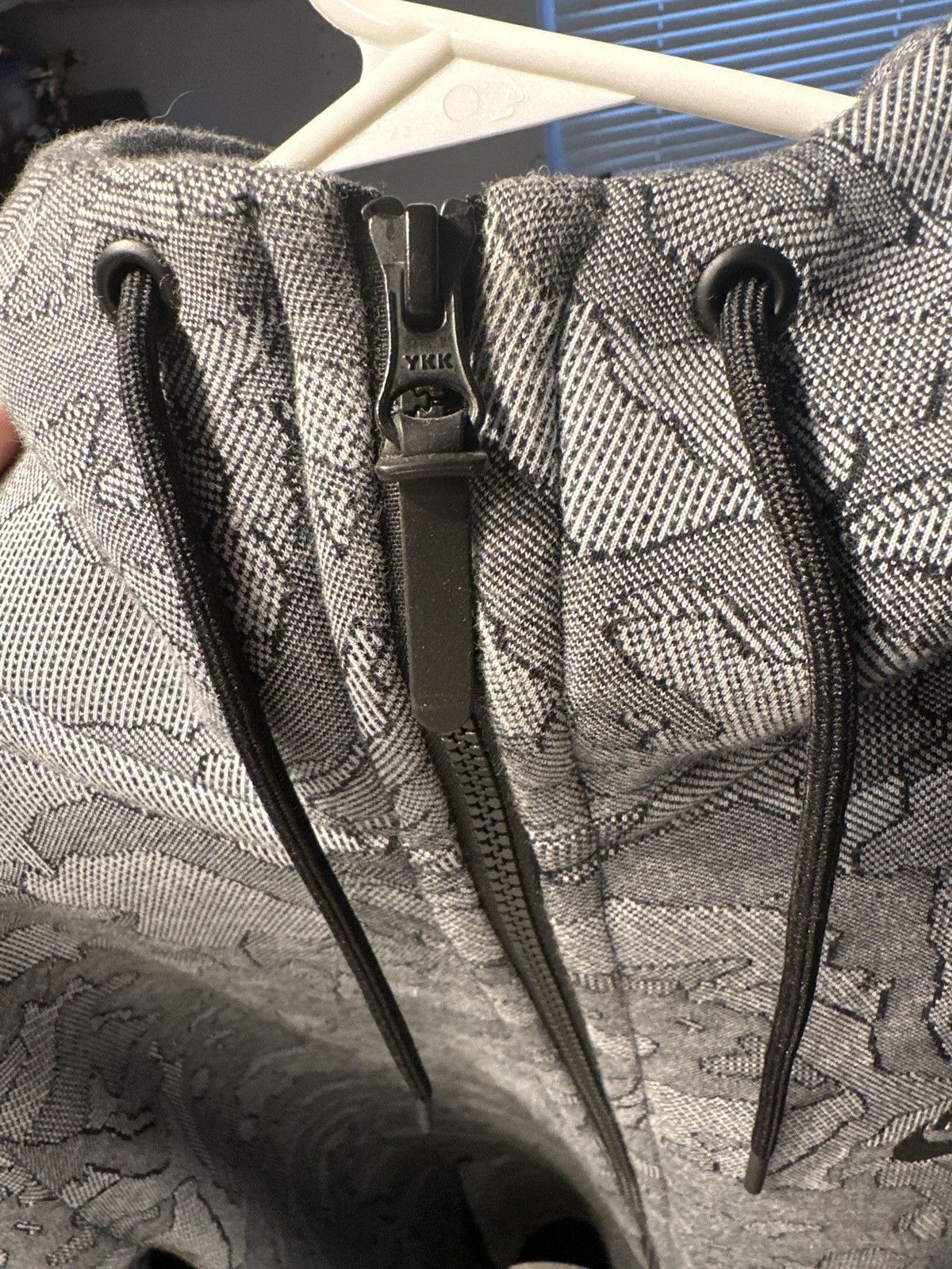 Nike Nike Tech Fleece 2017 Limited Edition “Ice Camo” Size US L / EU 52-54 / 3 - 6 Thumbnail