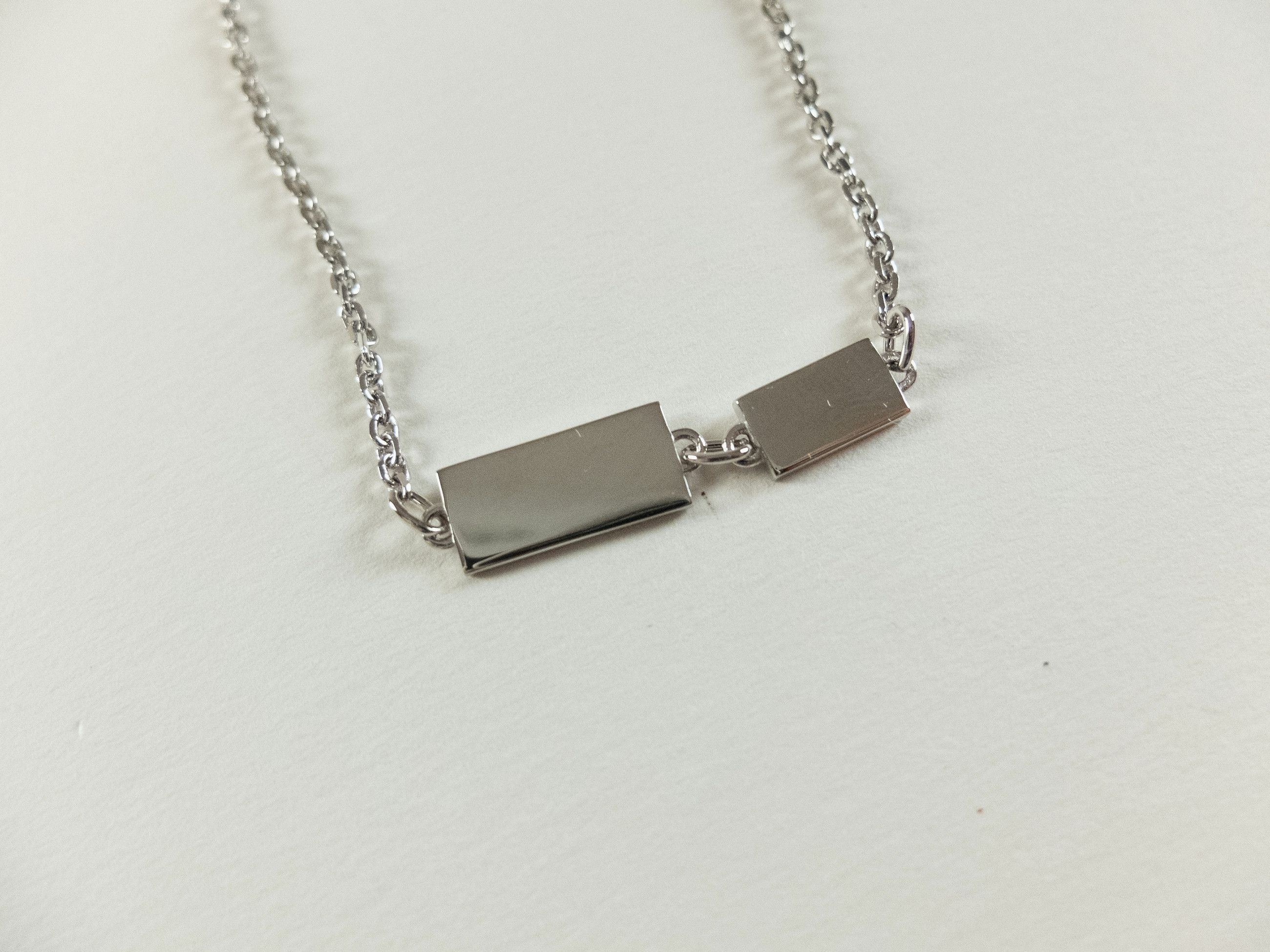 Fendi FENDI Roma Baguette enameled logo metal necklace Size ONE SIZE - 4 Thumbnail