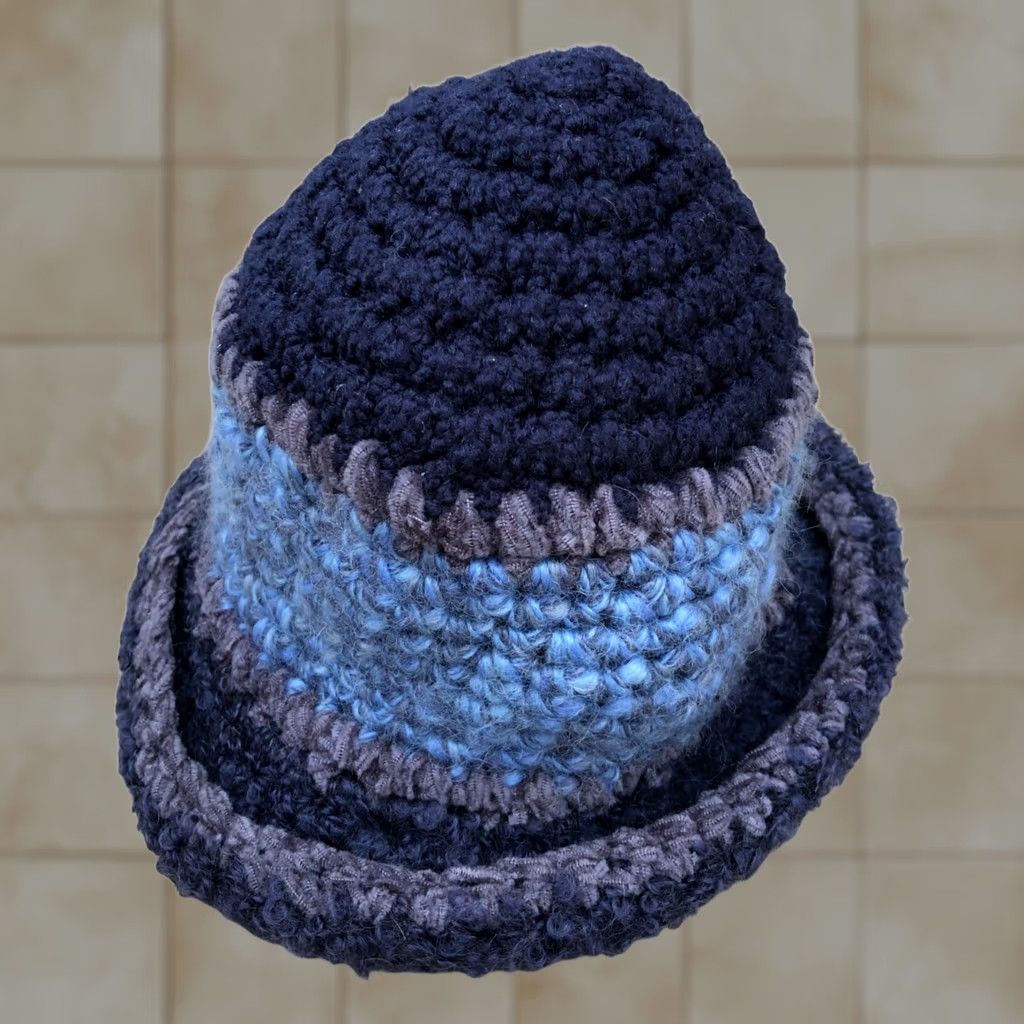 Bloomingdale's VTG 90s Bloomingdale's Wool Blend Beanie Women's Knit Blue Hat One Size Womens Size ONE SIZE - 1 Thumbnail