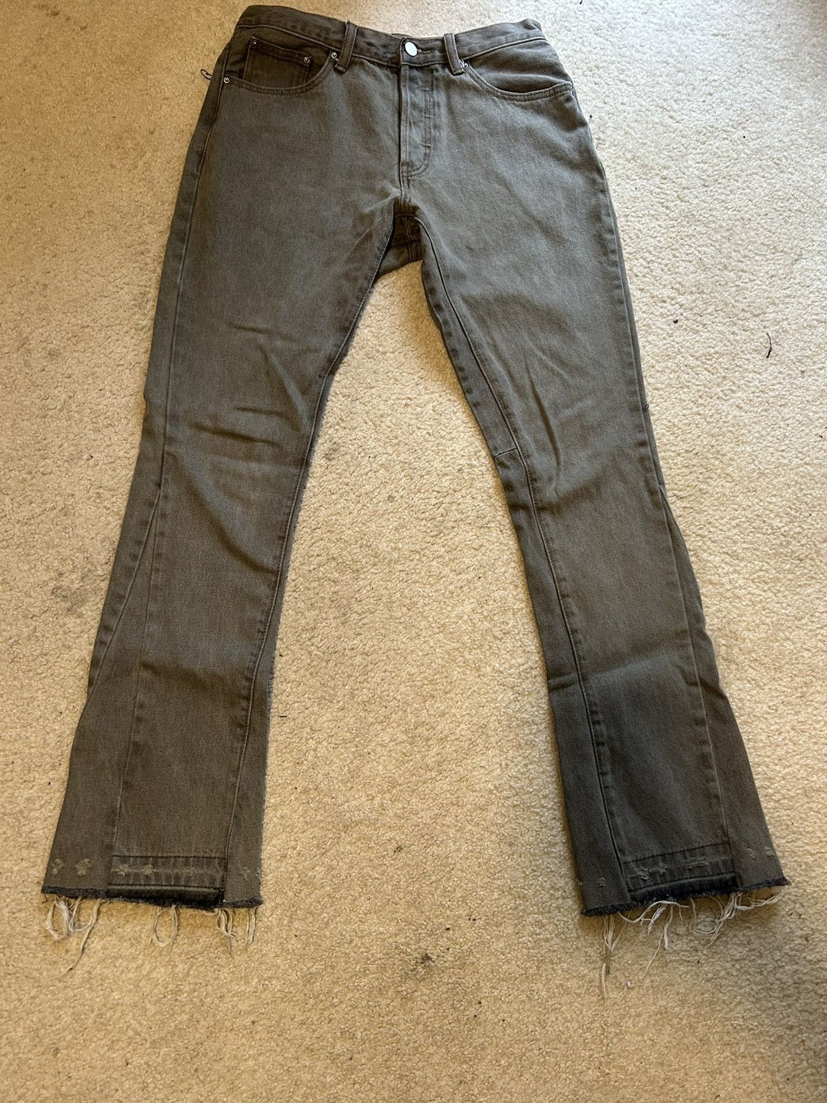 MNML Flared Denim