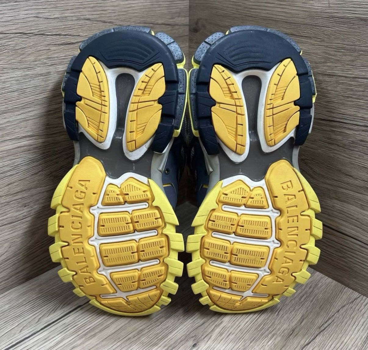 Balenciaga Balenciaga Track Grey & Yellow Dad Sneakers J41 Size US 7 / IT 37 - 6 Thumbnail