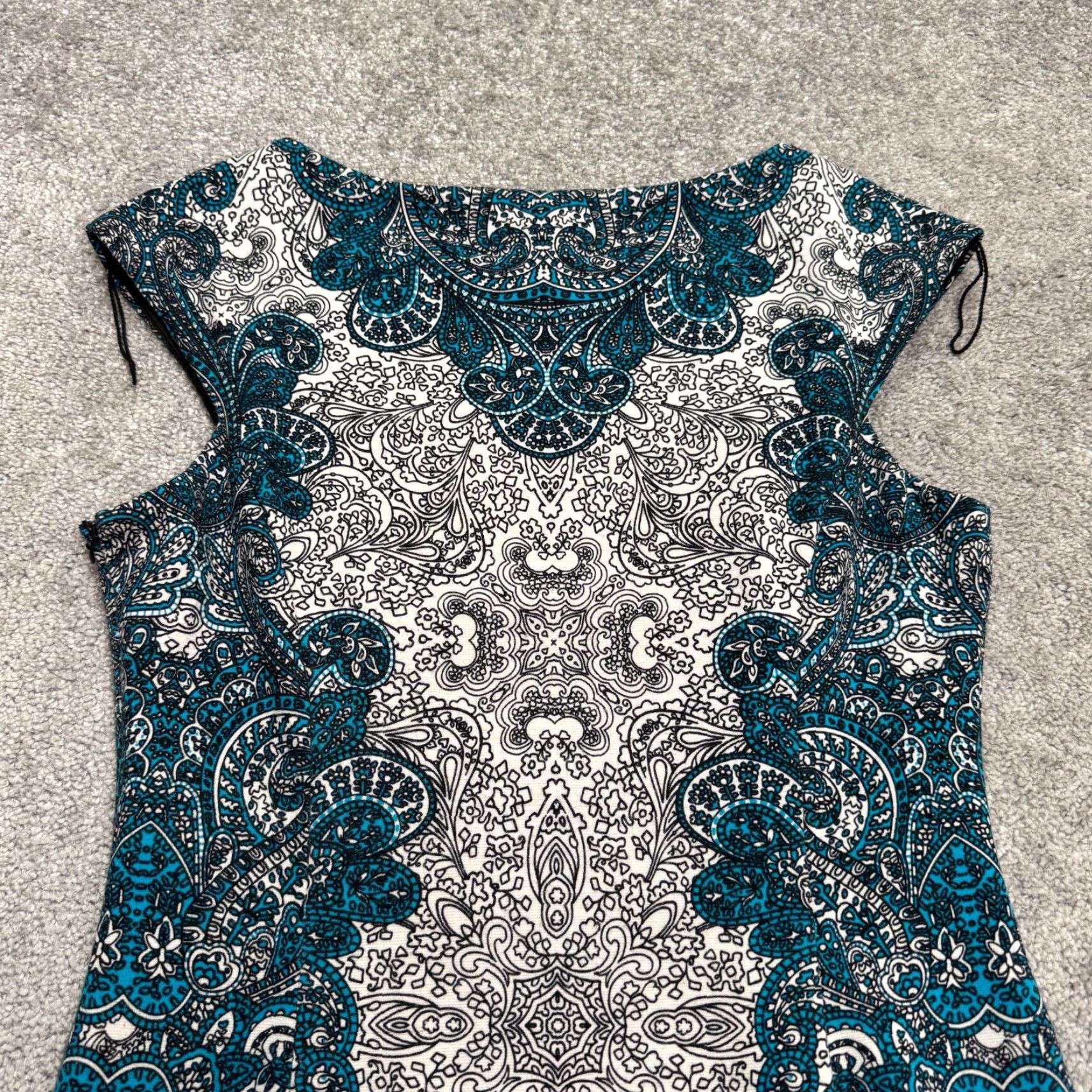 MAGGY LONDON Maggy London Midi Sheath Dress Womens 8 Blue Paisley Medallion Print Cap Sleeve Size M / US 6-8 / IT 42-44 - 3 Thumbnail