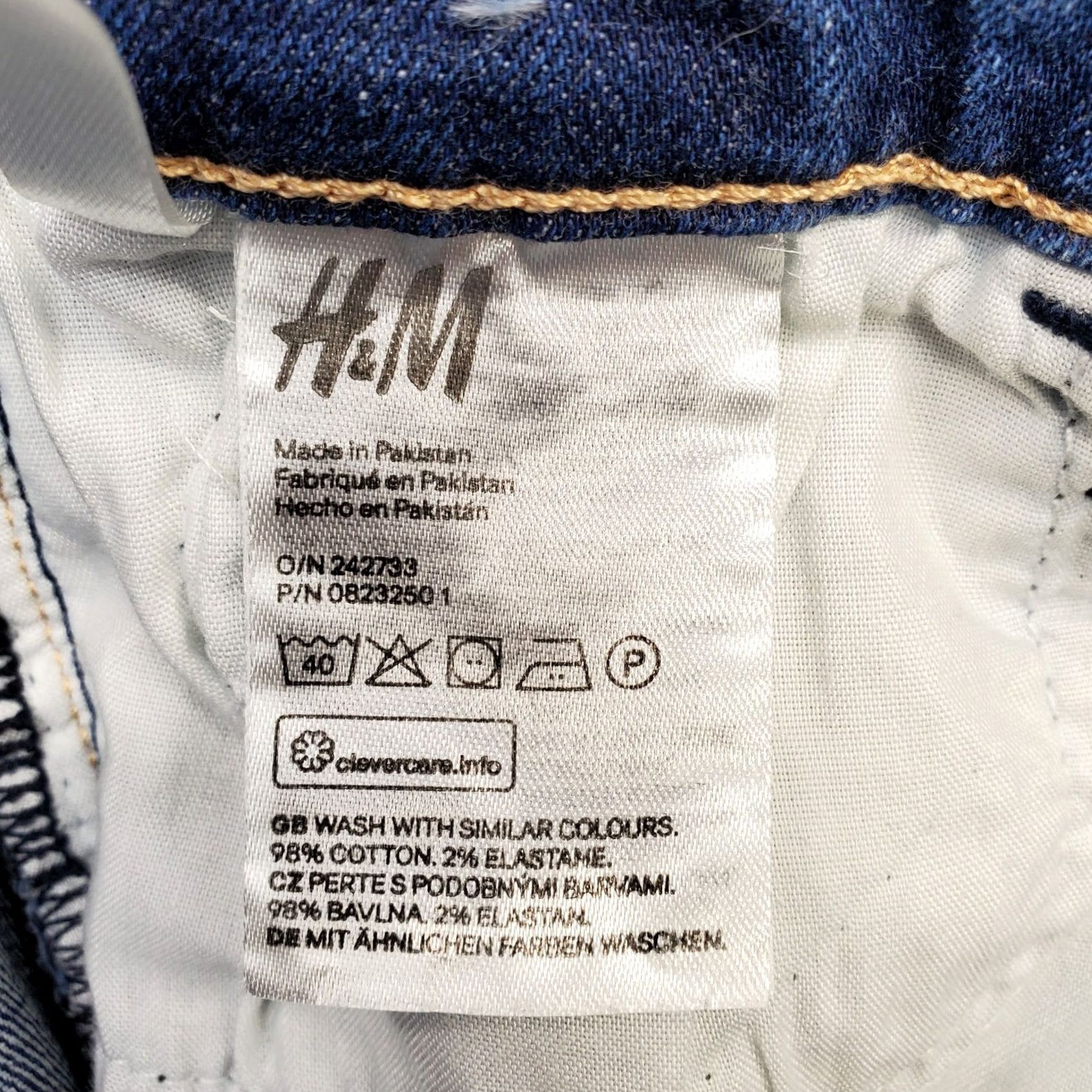 H&M H&M Denim Shorts Girls 12-13Y Blue Distressed Lace Trim High Waisted 5-Pockets Size 34" / US 12 / IT 48 - 7 Thumbnail
