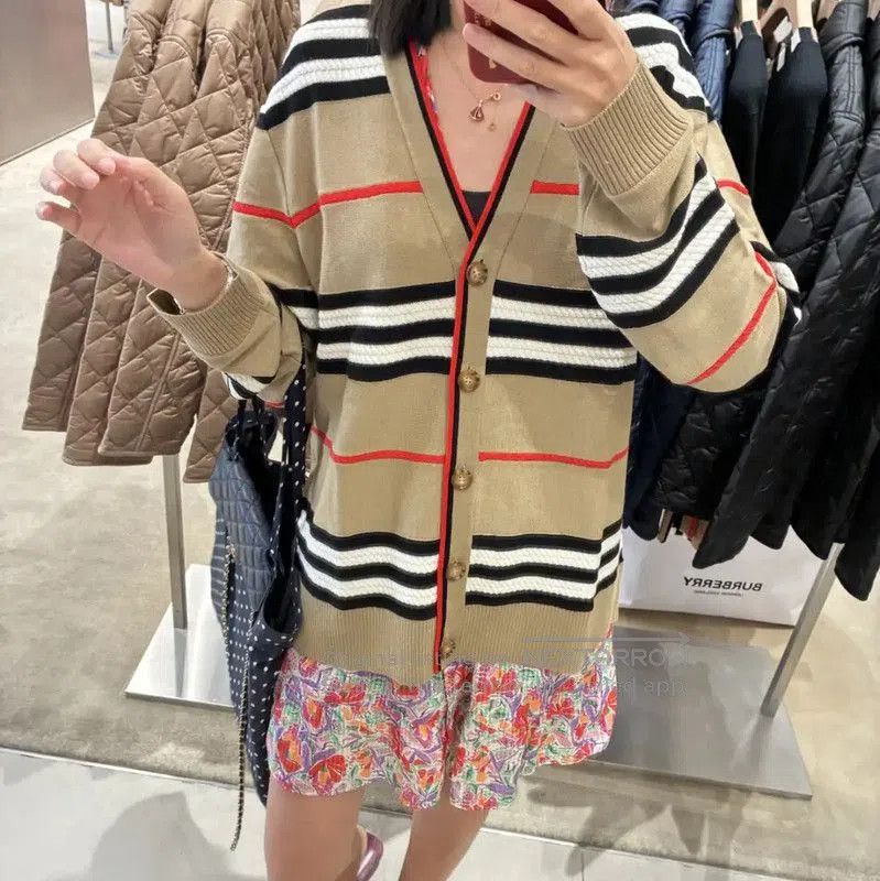 Burberry Burberry Women's Khaki Striped Cardigan. Size L / US 10 / IT 46 - 7 Thumbnail