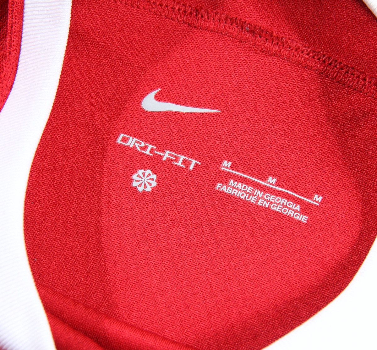 Nike Nike x Liverpool 2023 Jersey Football Soccer Shirt Vintage M Size US M / EU 48-50 / 2 - 3 Thumbnail