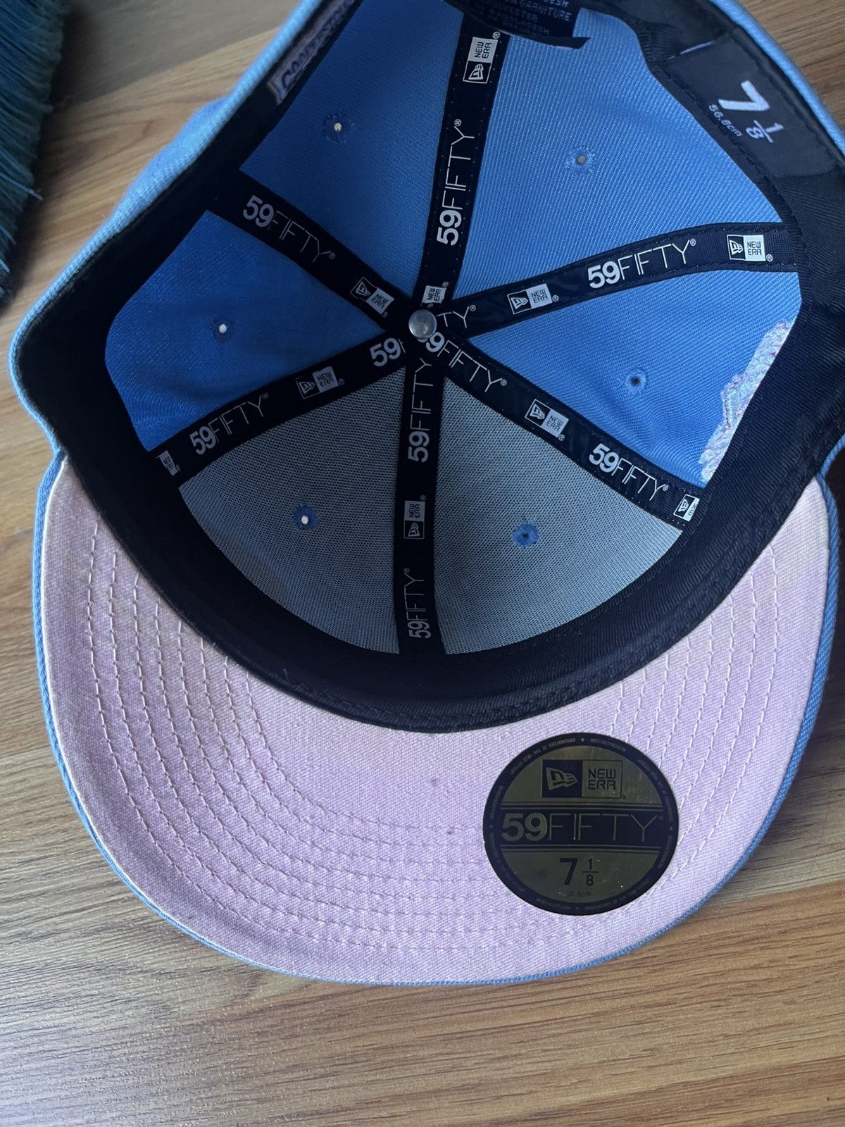 New Era LA Dodgers Cotton Candy Rose Fitted Hat Size ONE SIZE - 5 Thumbnail