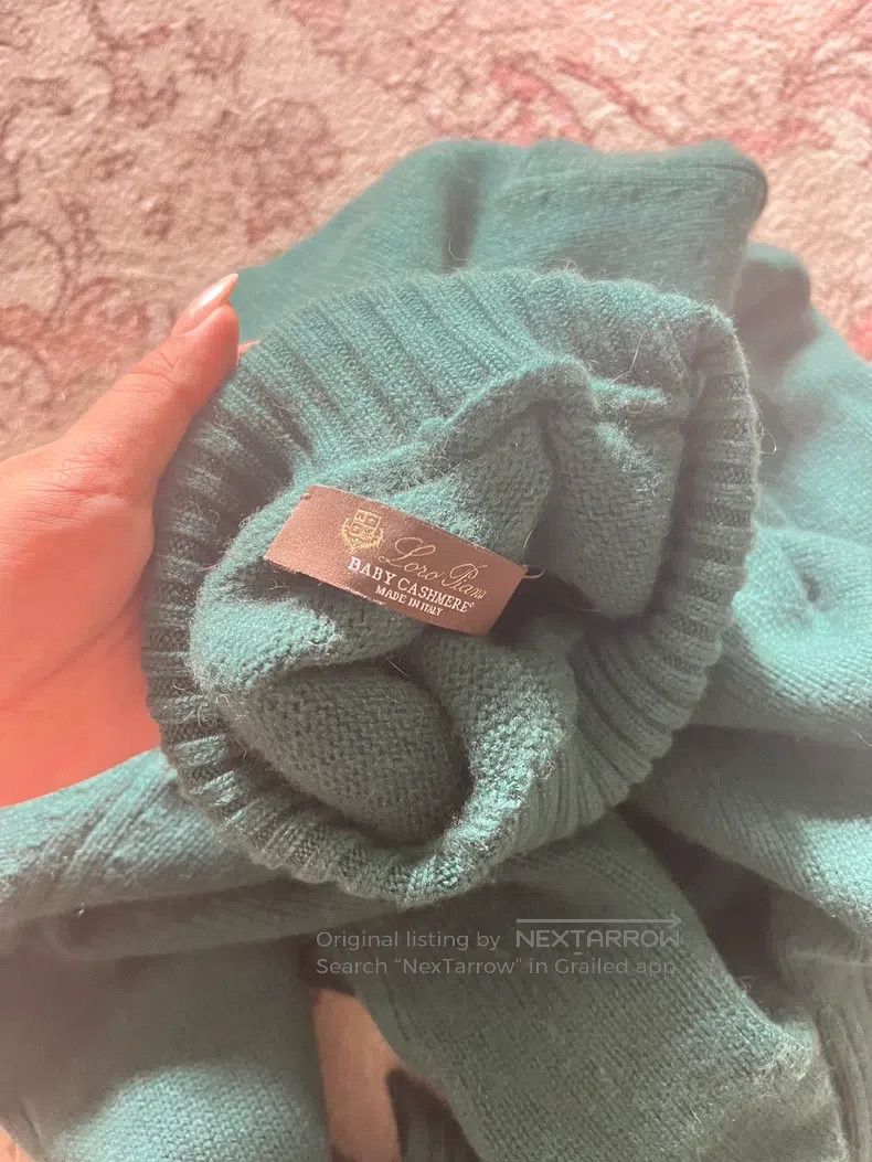 Loro Piana LORO PIANA Classic high neck cashmere sweater, baby cashme Size XS / US 0-2 / IT 36-38 - 5 Thumbnail