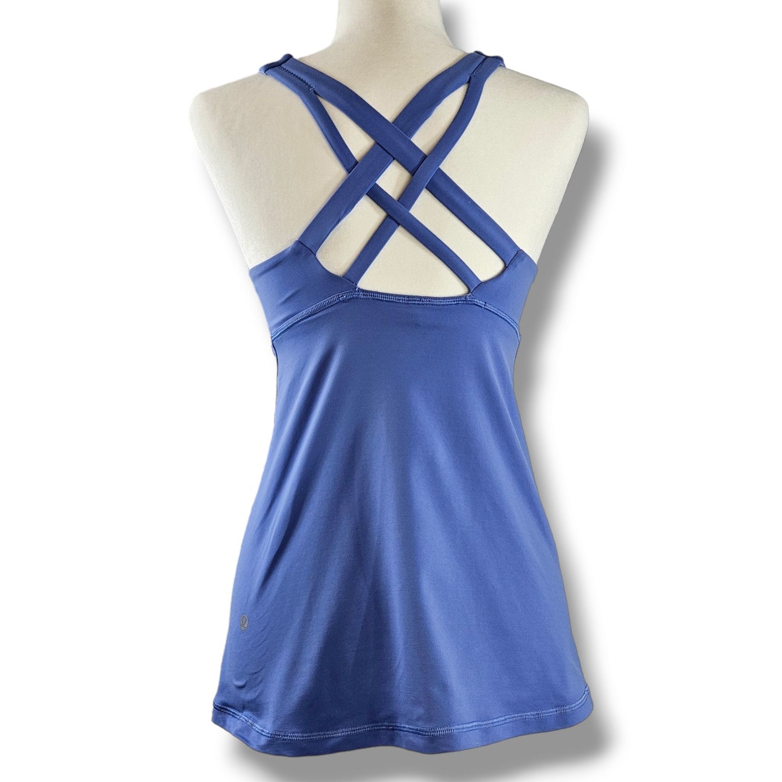 Lululemon EUC Lululemon Stash N Run Workout Tank Top Sz. 6 Blue Size M / US 6-8 / IT 42-44 - 3 Thumbnail
