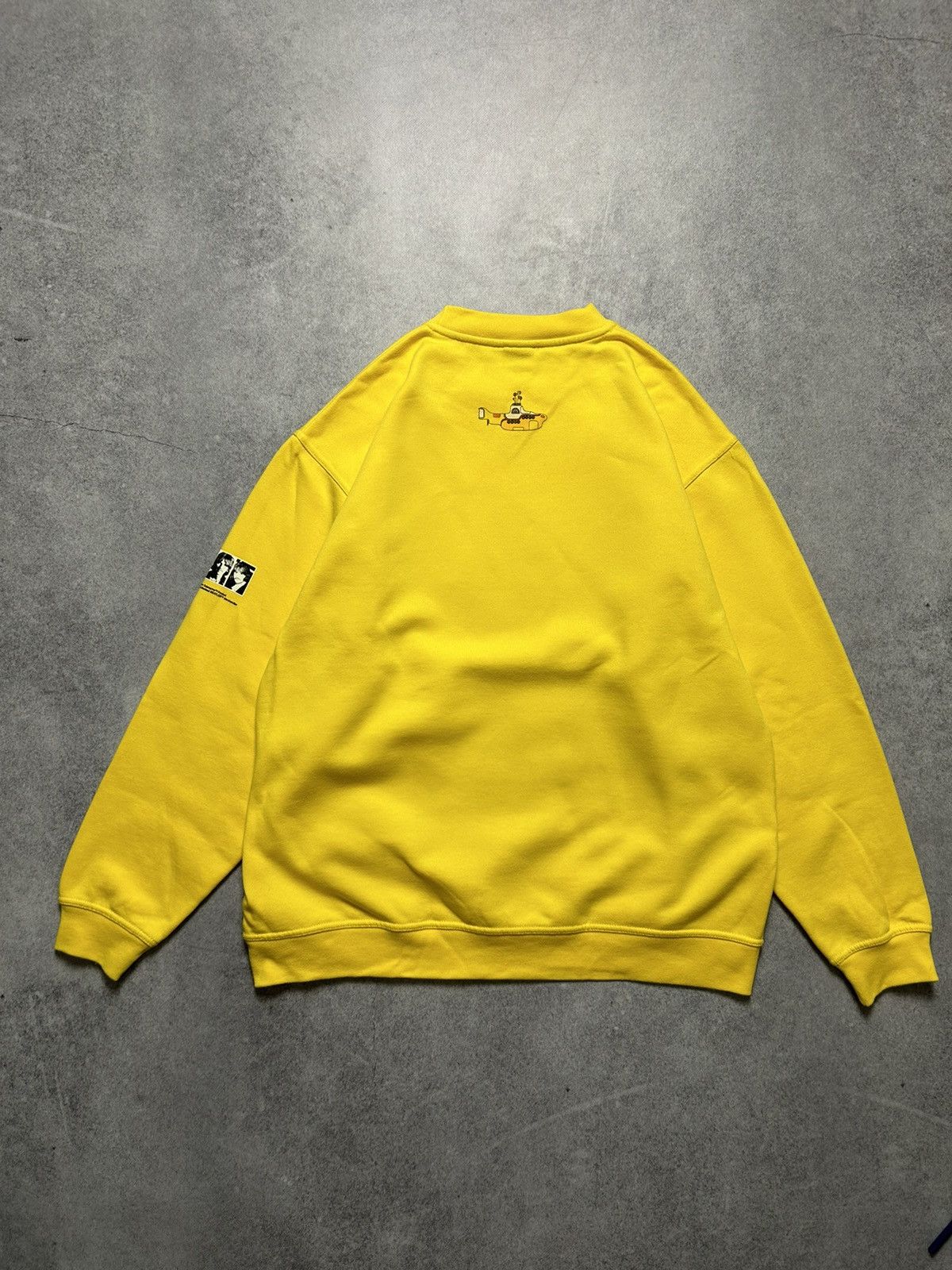 Band Tees × Quiksilver × Vintage Vtg Quiksilver The Beatles 1999s Yellow Submarine Sweatshirt Size US L / EU 52-54 / 3 - 6 Thumbnail